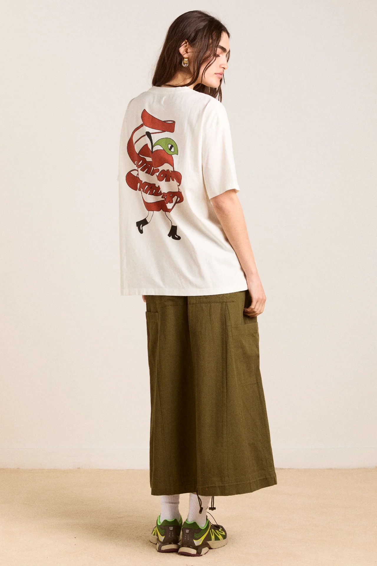 apple peel boyfriend tee - ecru