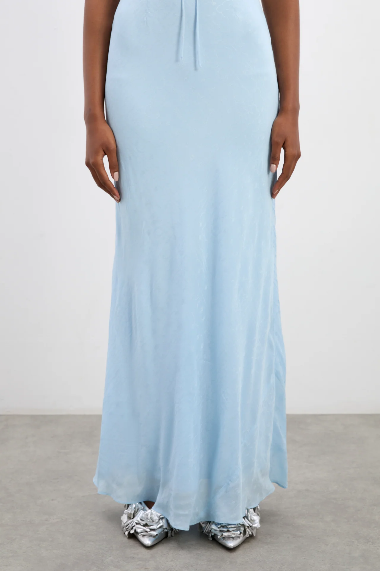isabella slip midi dress - blue monika jacquard