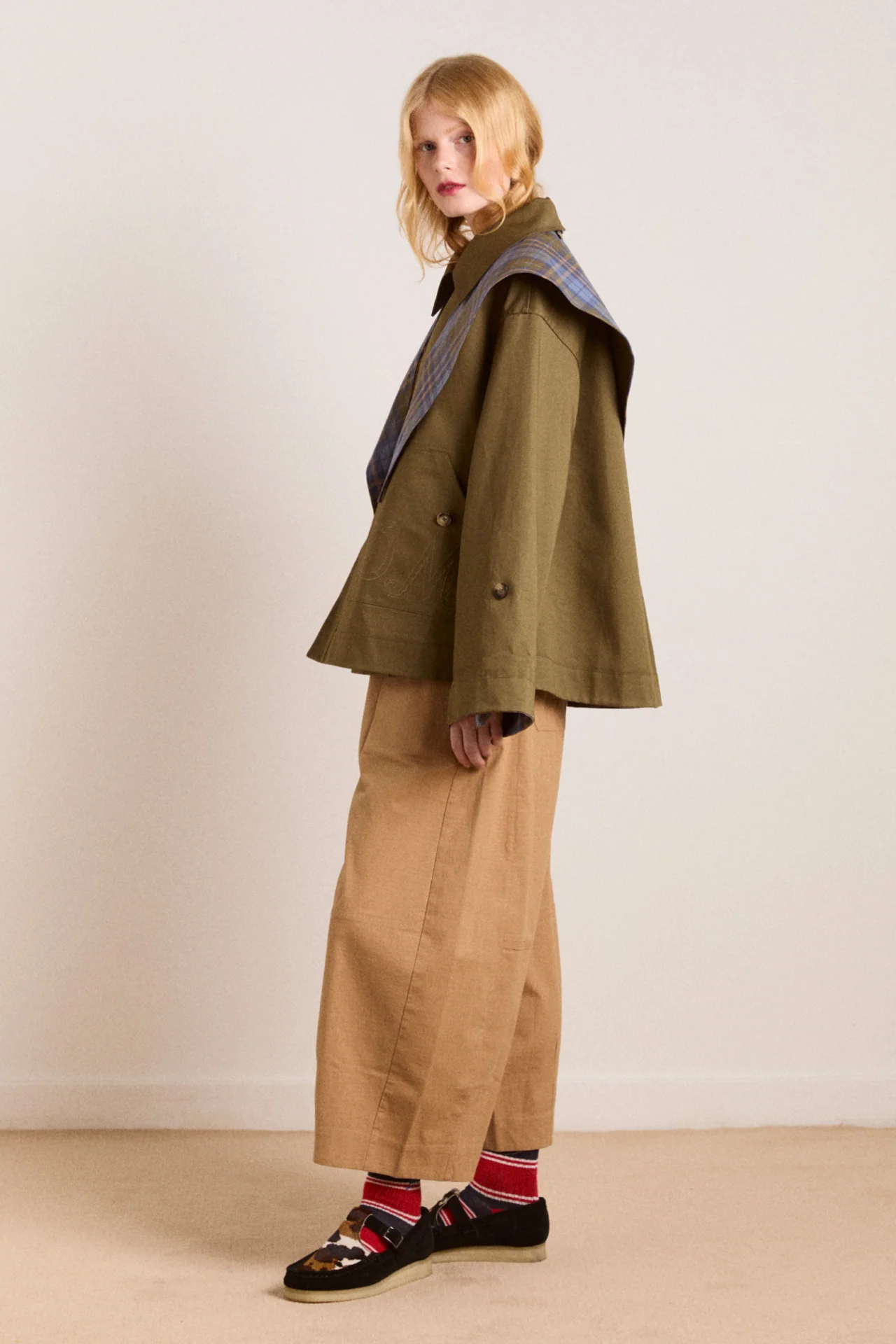 pre-order reversible jerry crop trench coat - olive
