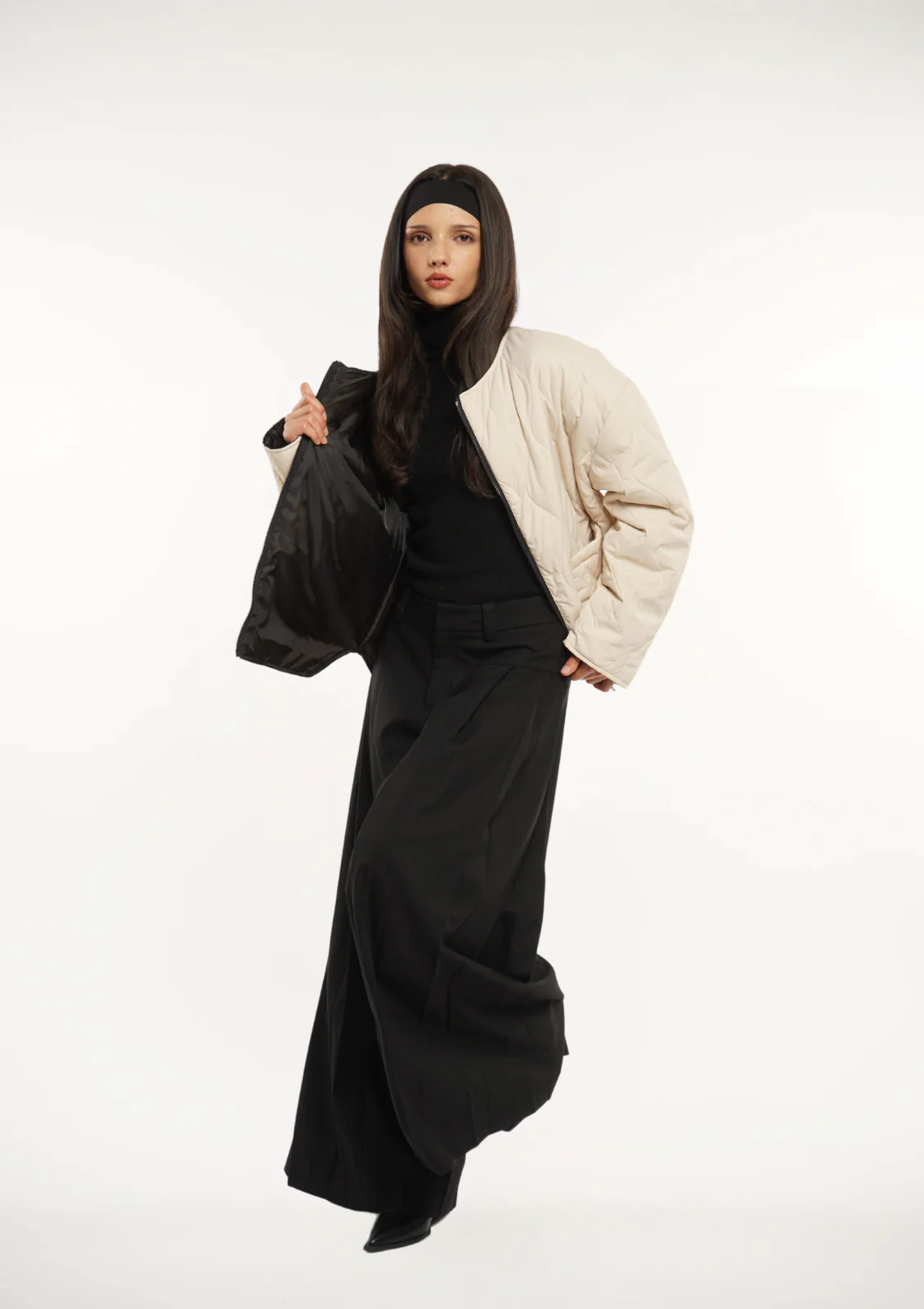 PUFFIT Women's Thin Round Neck Quilted Jacket