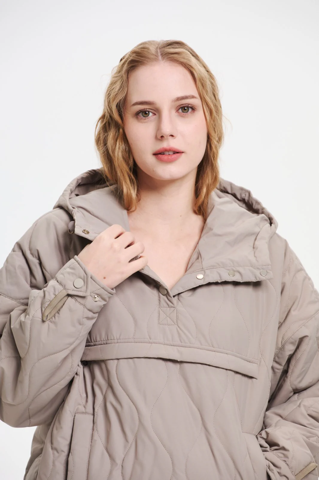 Women's Packable Quilted Water - Repellent Hooded Pullover