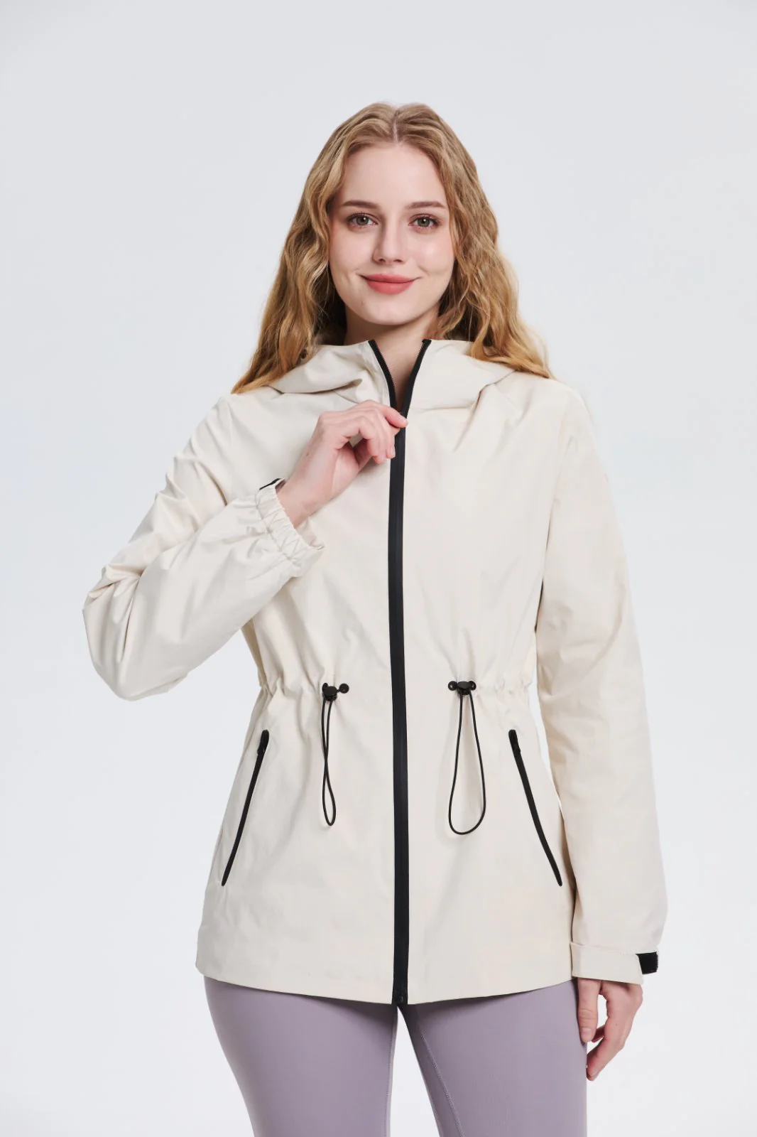 Women's Lightweight Water-repellent Raincoat Jacket
