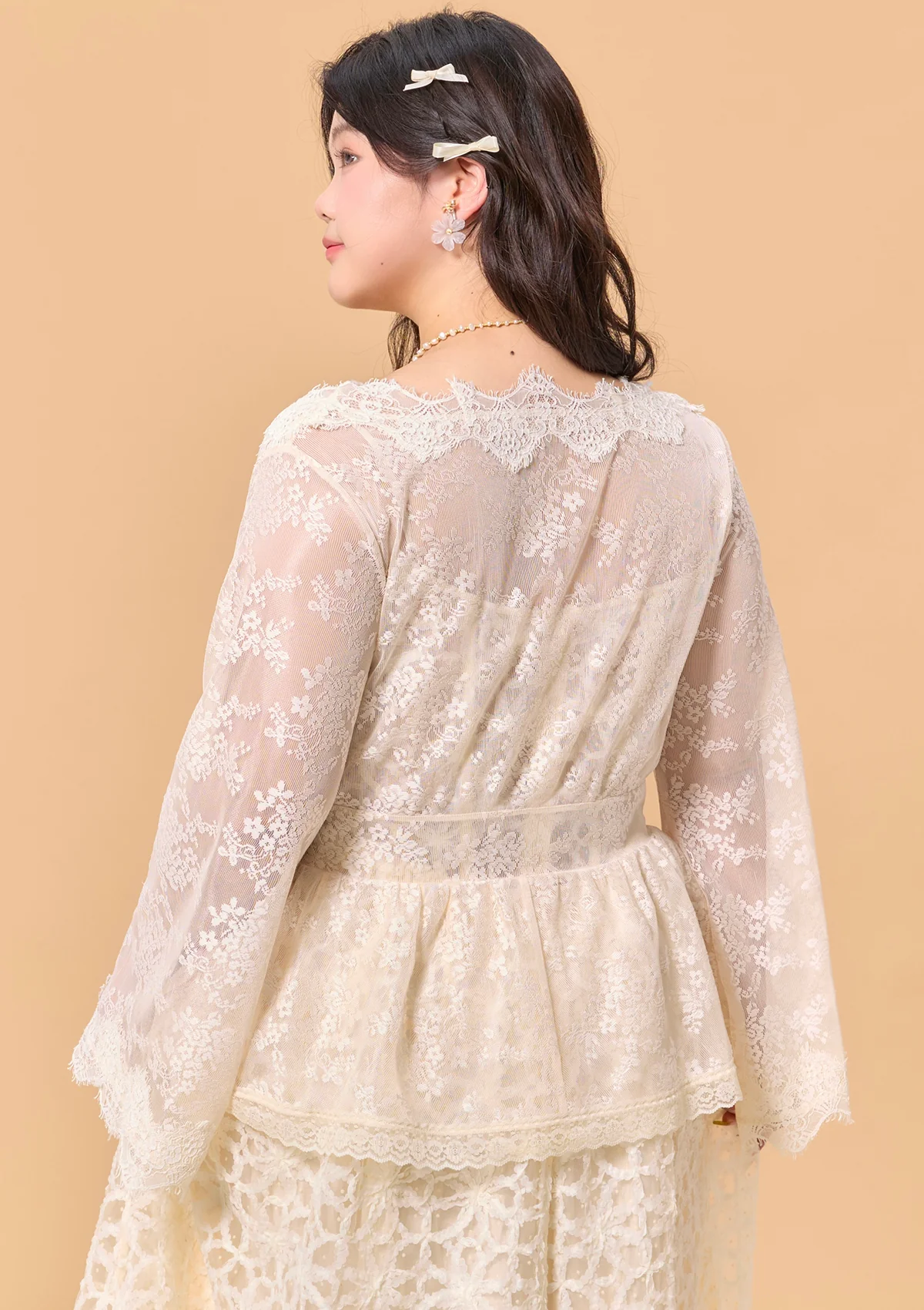 Curve & Plus Holiday in Pattaya Cardigan