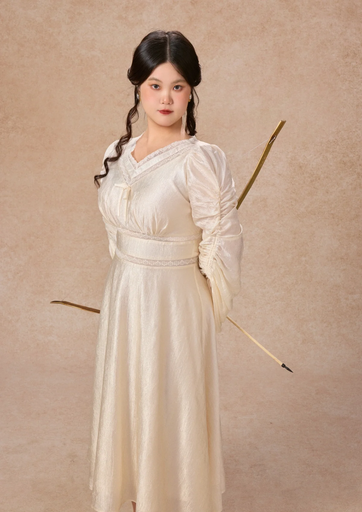 Curve&Plus Flowing Light Hymn Dress