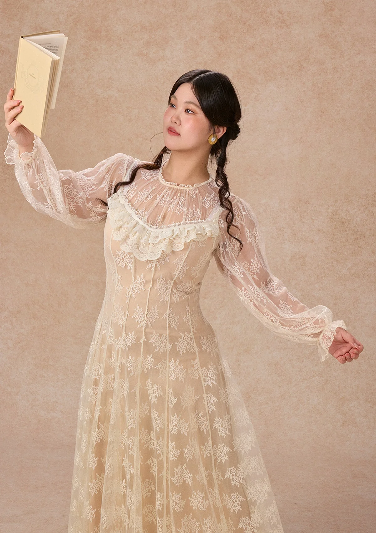 Curve&Plus Lace Bouquet Dress