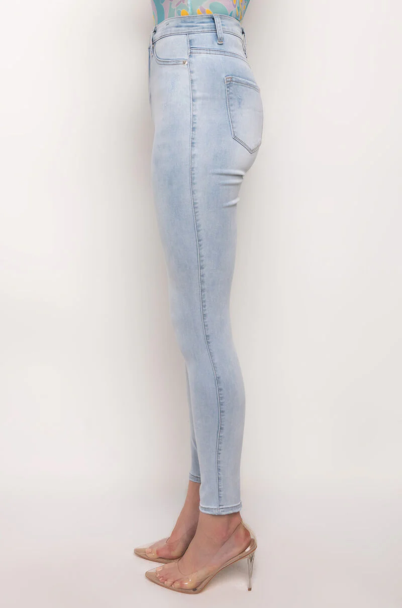 FLEX-FIT HIGH WAISTED SUPER STRETCHY SKINNY JEANS