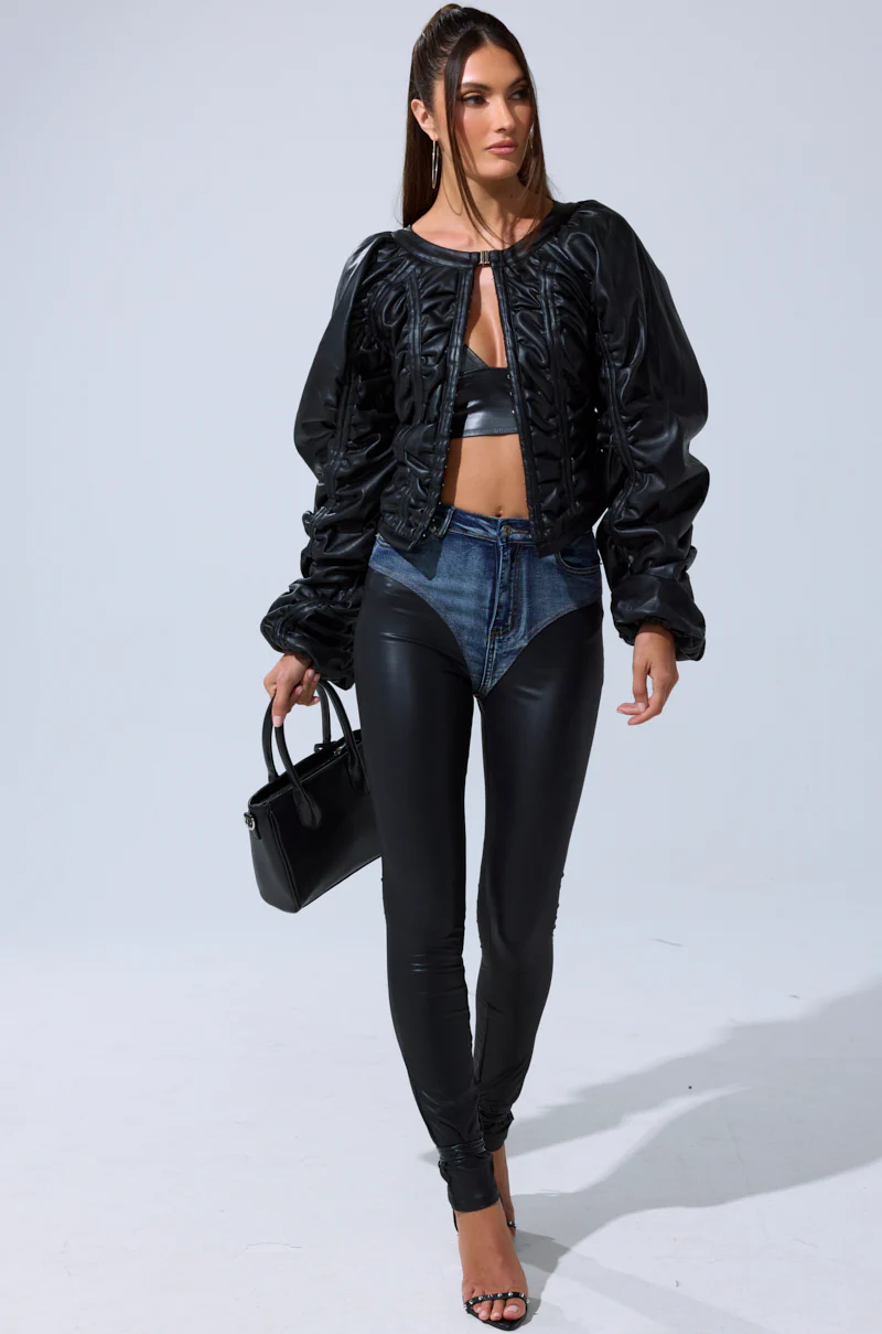 TURN AROUND CONTOUR SKINNY DENIM