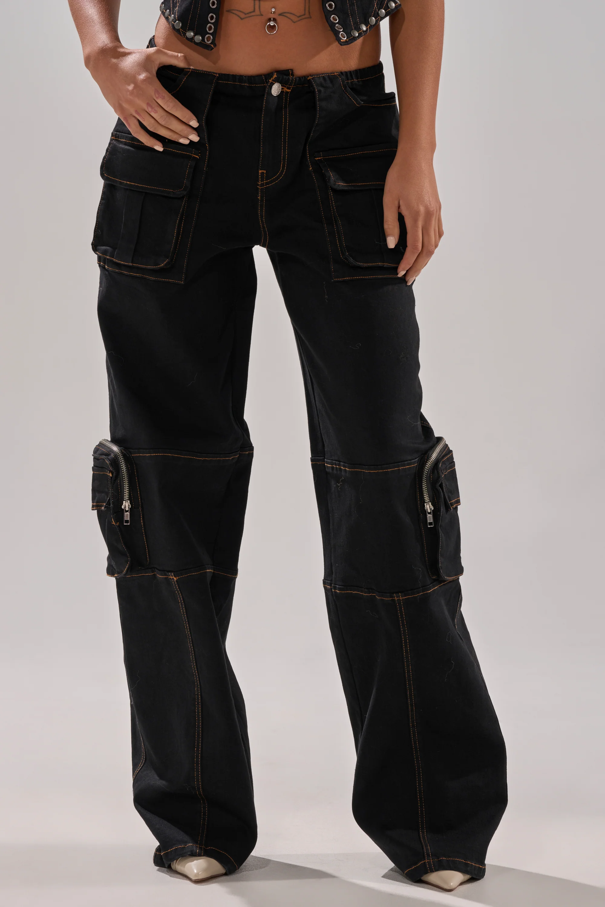 FEELING FRISKY CARGO DENIM PANT