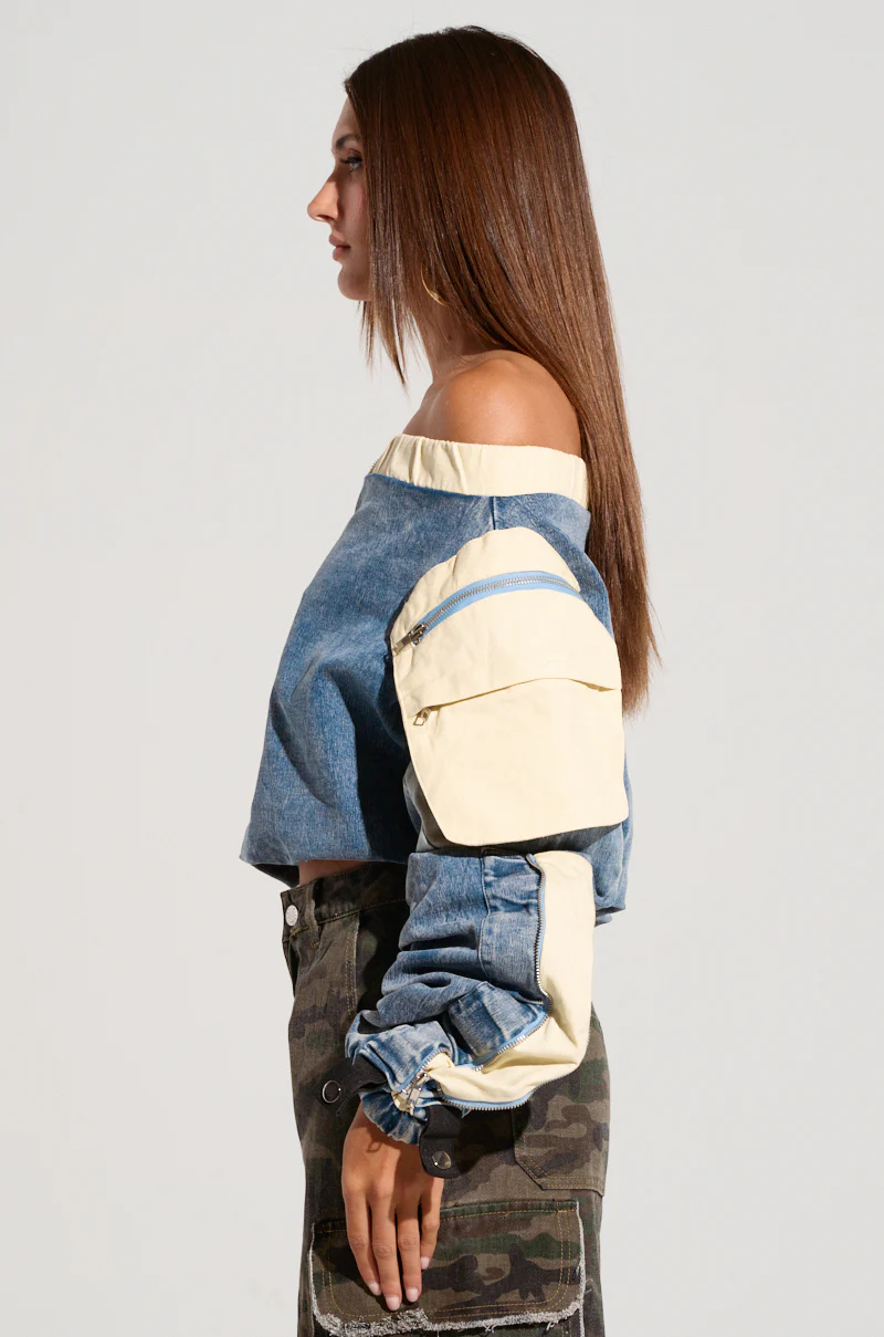 CASSANDRA OFF THE SHOULDER DENIM SCRUNCH TOP