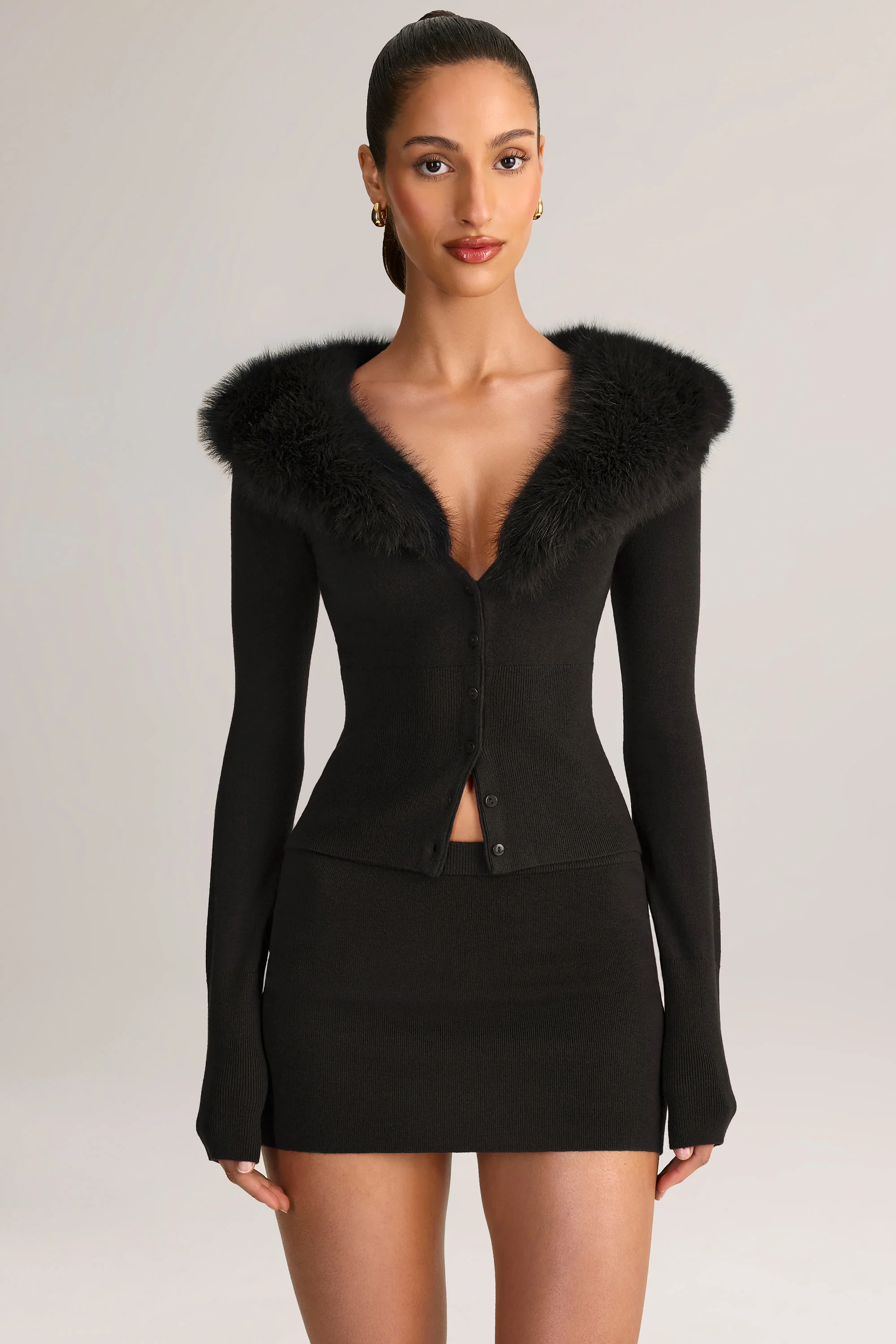 Knit Mid-Rise Mini Skirt in Black