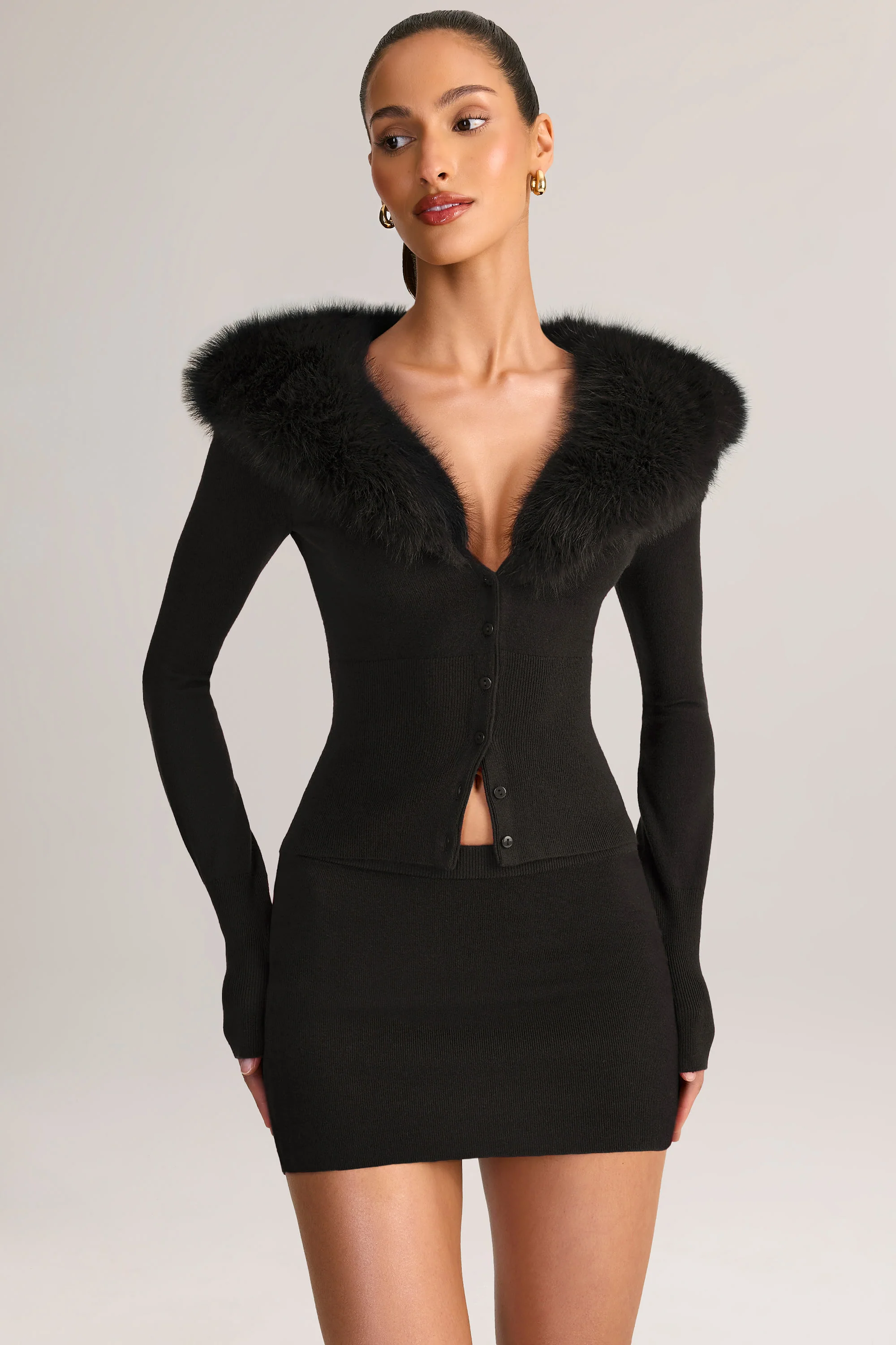 Knit Mid-Rise Mini Skirt in Black