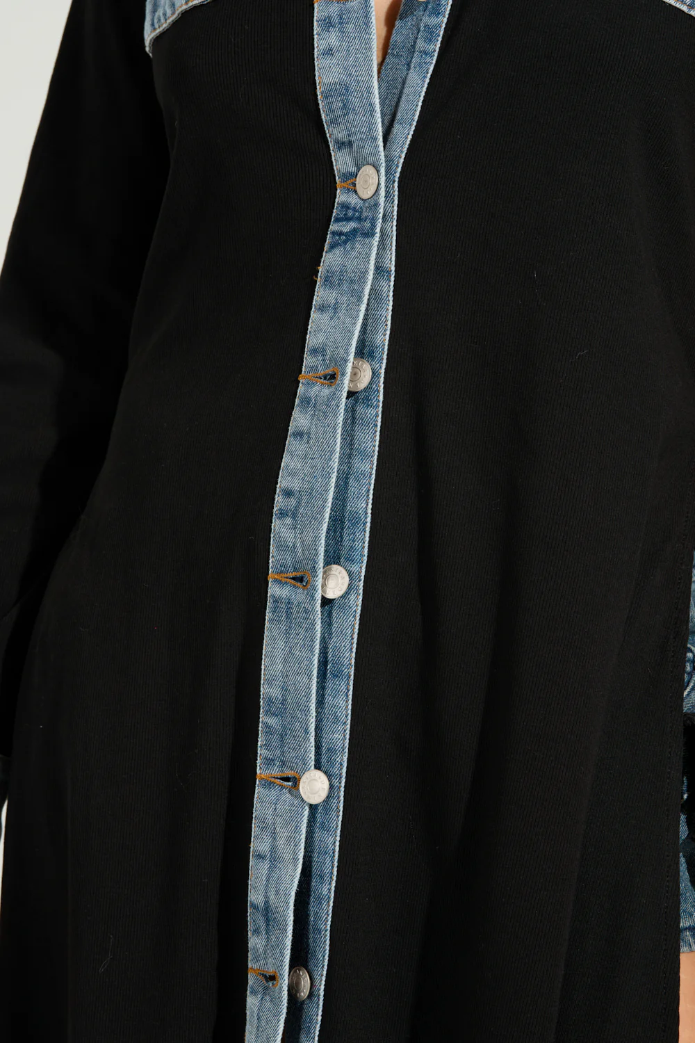 LEILA OVERSIZED BUTTON UP