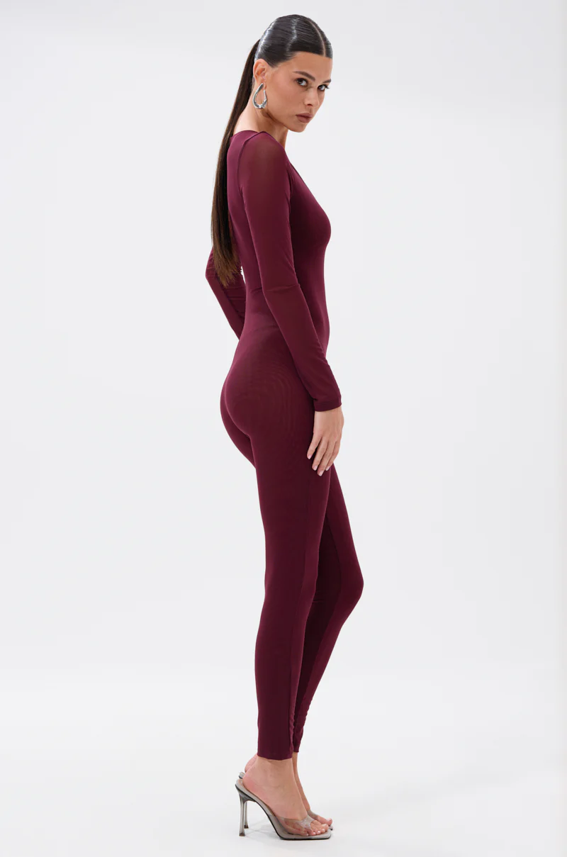 KEEPIN IT SIMPLE MESH JUMPSUIT IN BURGUNDY