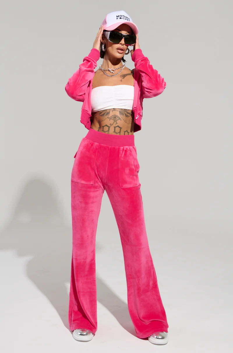 VELOUR GALORE STRAIGHT LEG JOGGER IN PINK