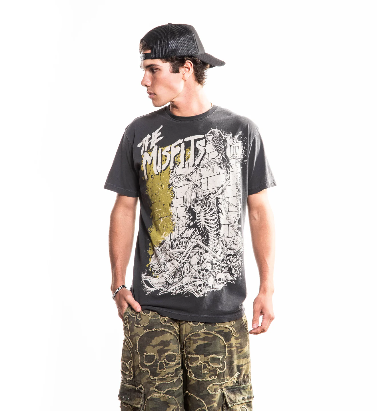 Misfits Shackles Tee