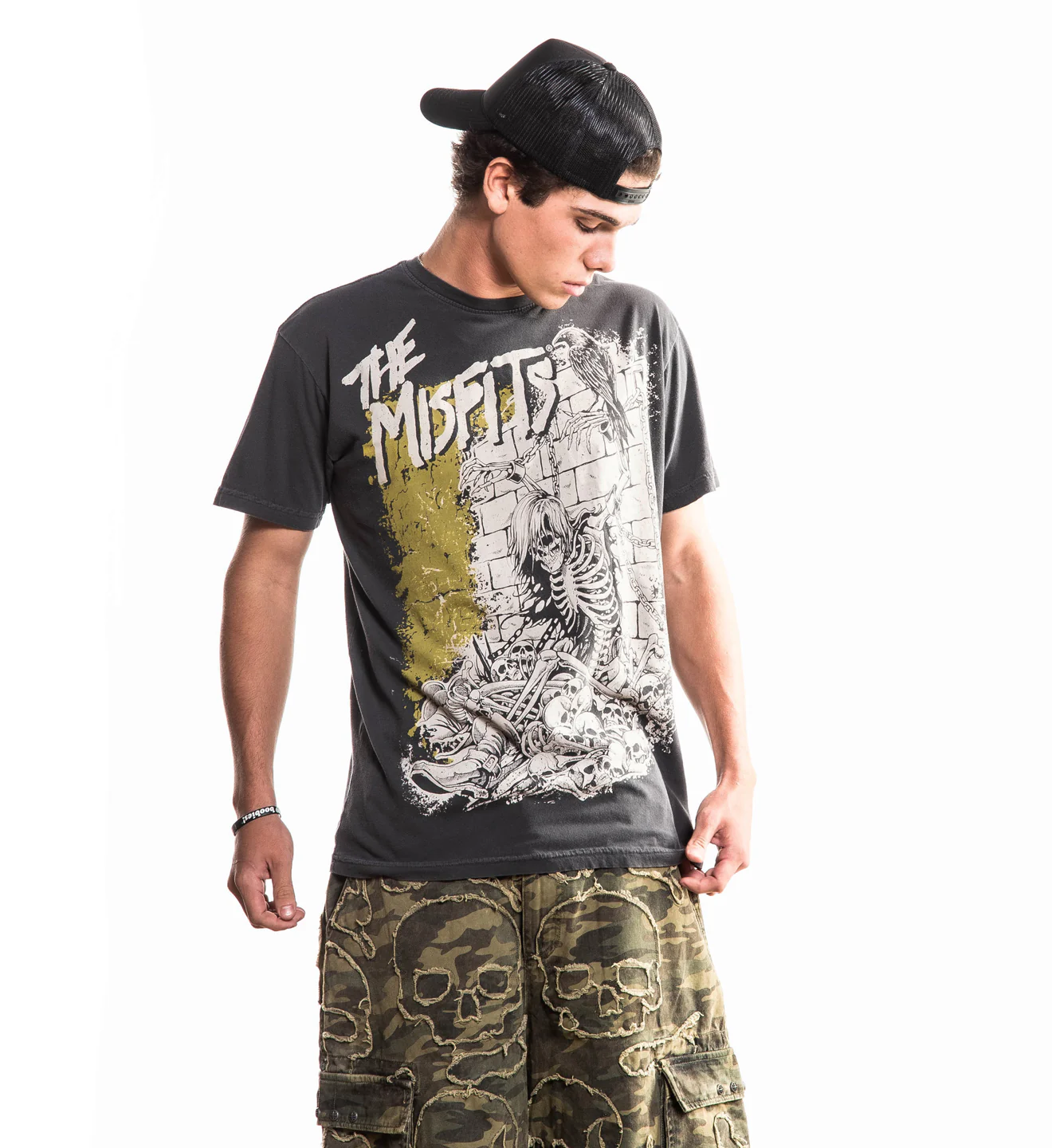 Misfits Shackles Tee