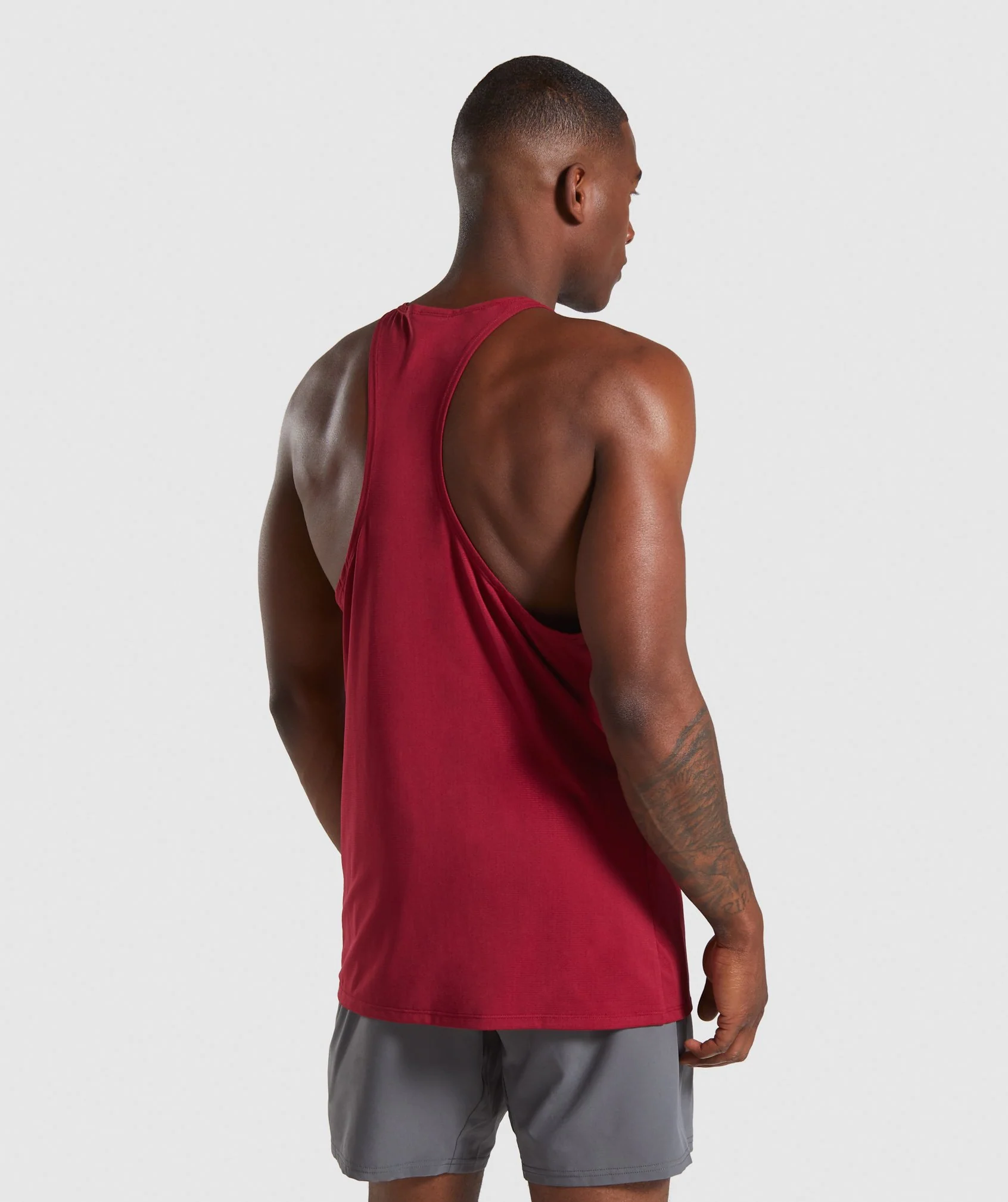Gymshark Arrival Stringer - Claret