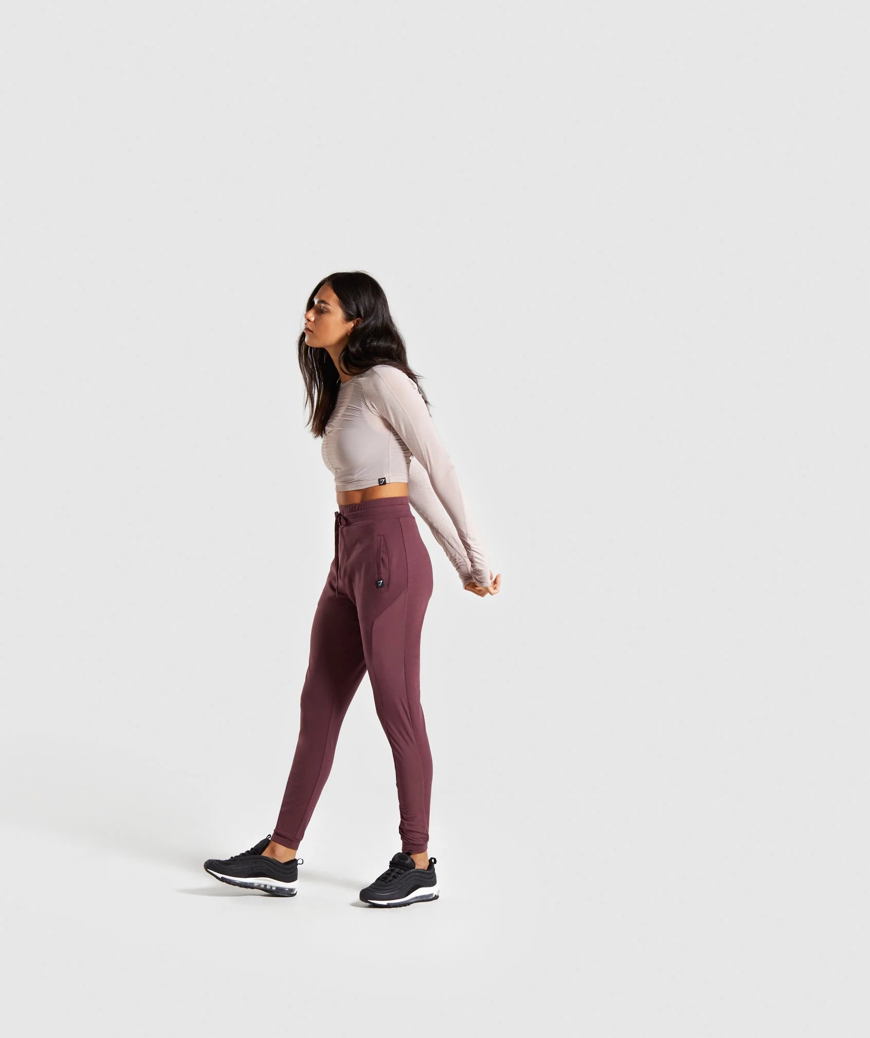 Gymshark Aura Crop Top - Taupe