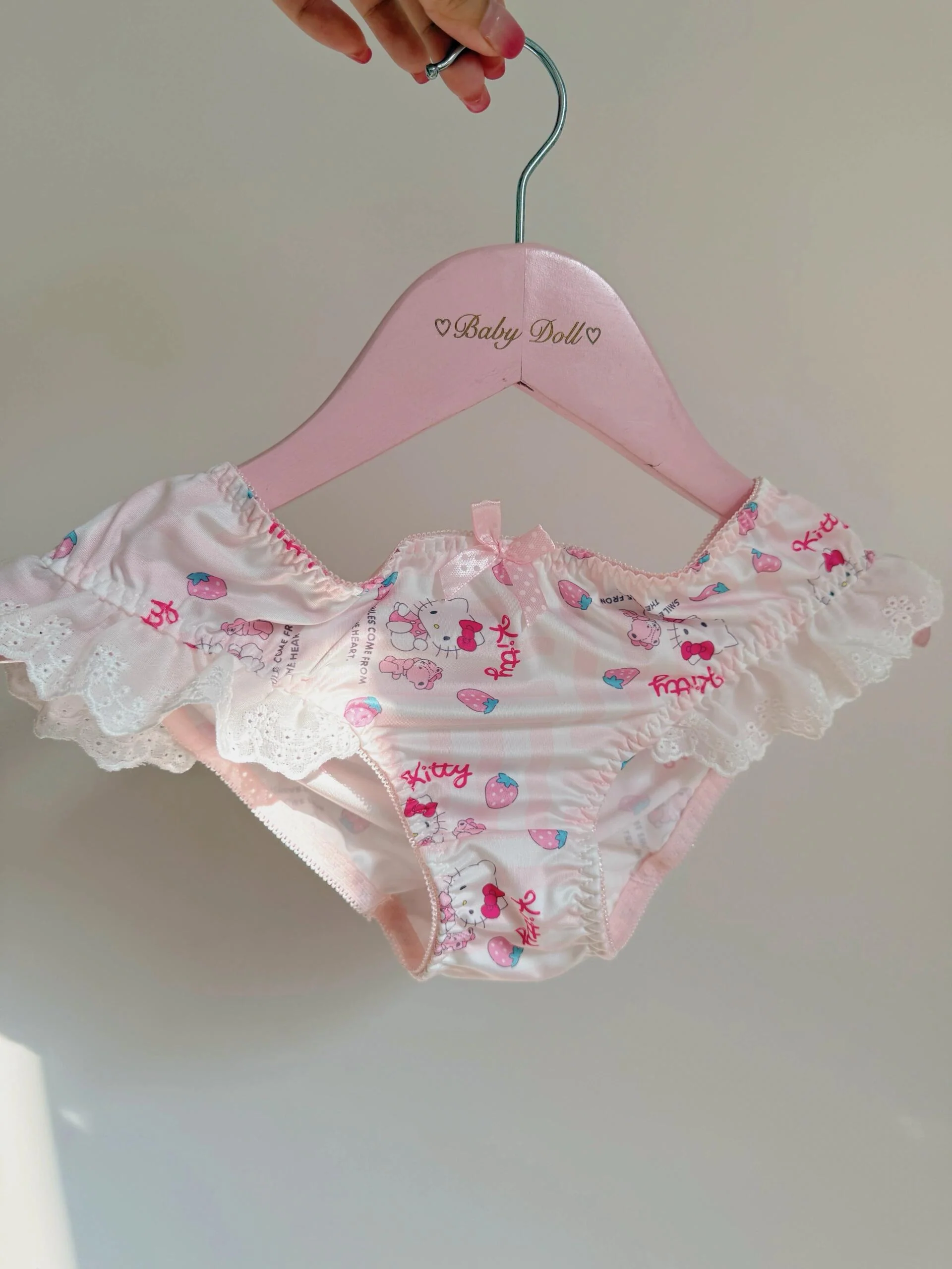 Strawberry Hellokitty Lace Trim Cotton Underwire Cute Push Up Strappy Lingerie Set Panty Bra