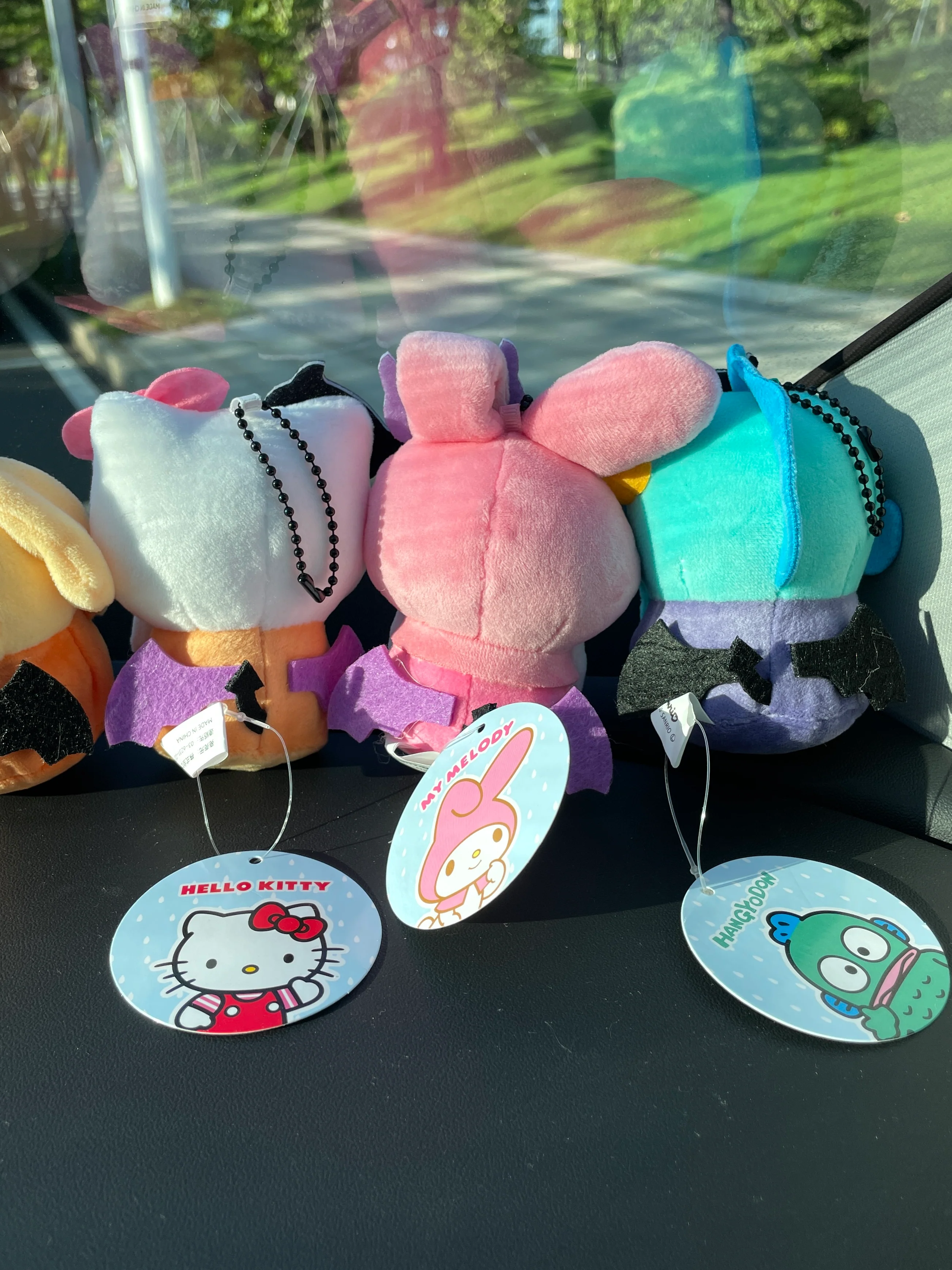 Sanrio Halloween Pumpkin Plushie Keychain