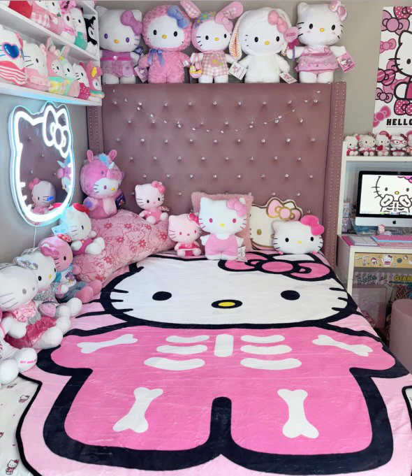 Hellokitty Shape Halloween Skeleton Blanket Flannel Throw Blanket Cute Blanket Lightweight Super Soft Cozy for Bed Kids Adult Gift