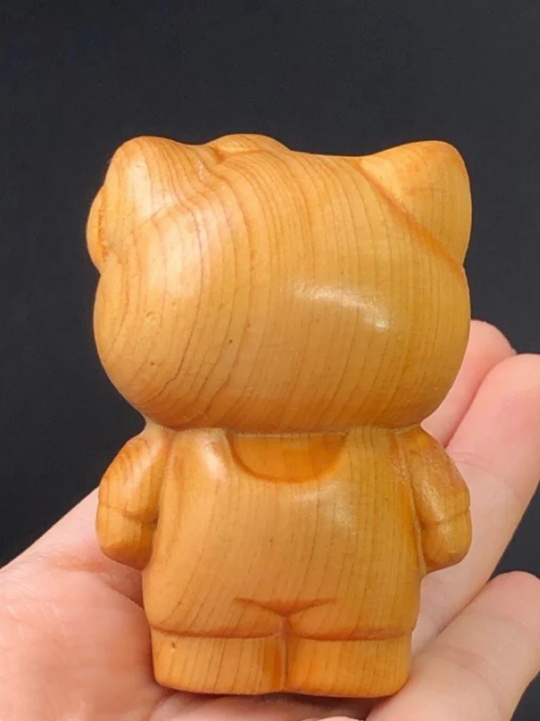 KT Wood Car Essential Oil Diffuser Car Air Freshener Aromatherapy Automotive Interior Accessories Decoration for Women