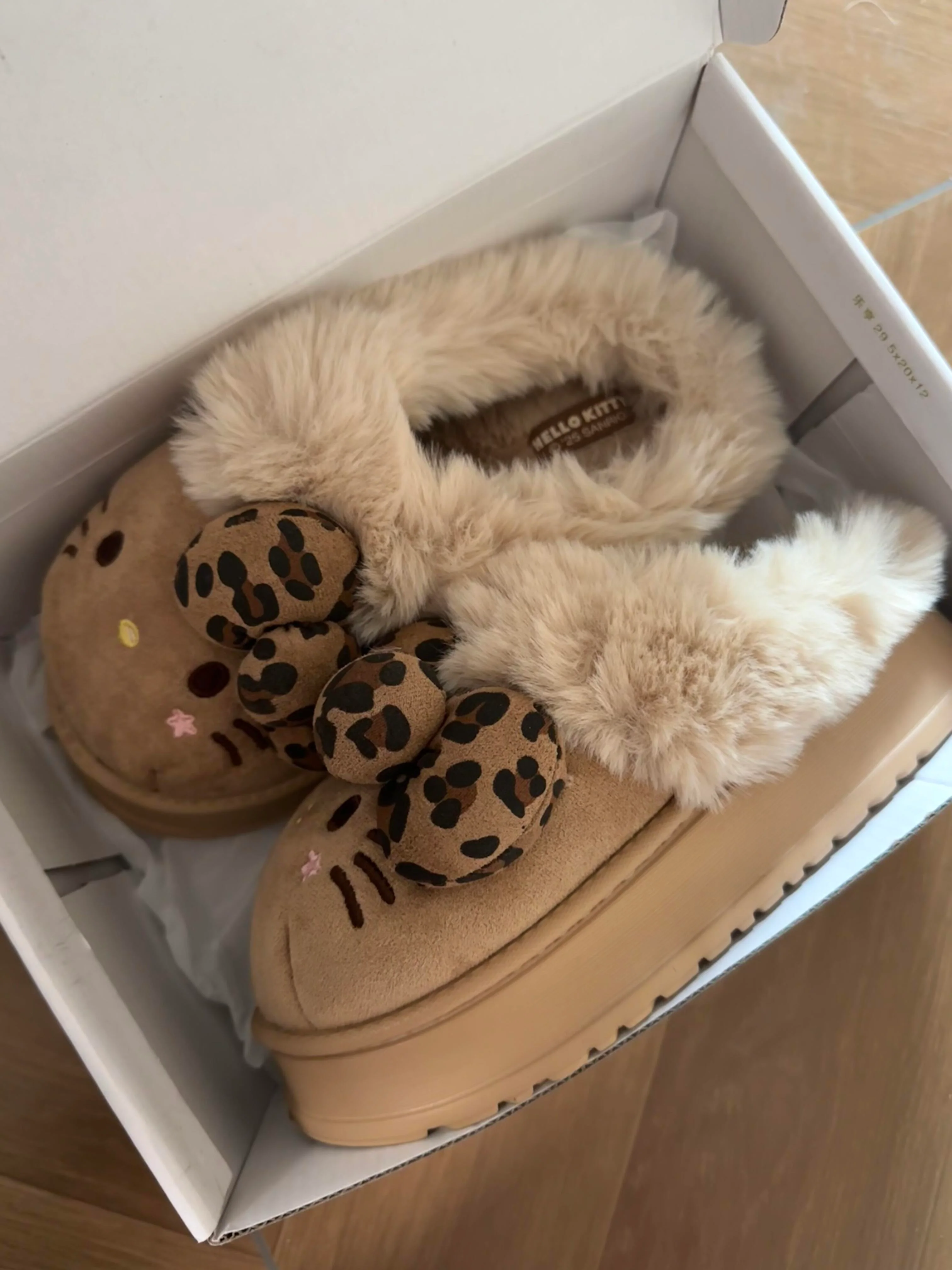 Hellokitty Fuzzy Brown Slippers Fluffy Fall Winter House Shoes Indoor and Outdoor