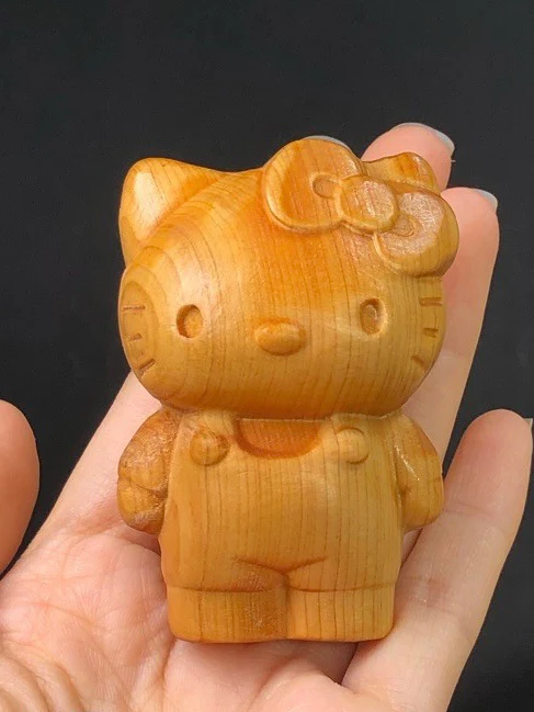 KT Wood Car Essential Oil Diffuser Car Air Freshener Aromatherapy Automotive Interior Accessories Decoration for Women