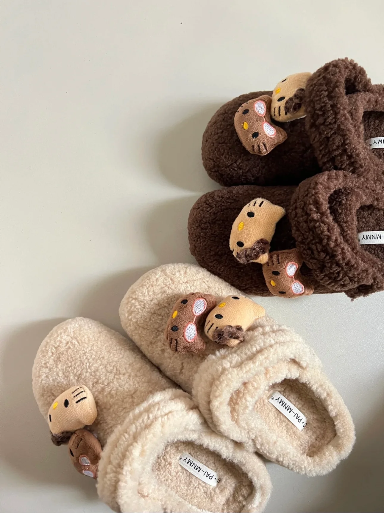 Hellokitty Fuzzy Plush Clogs Fluffy Winter House Shoes Indoor and Outdoor