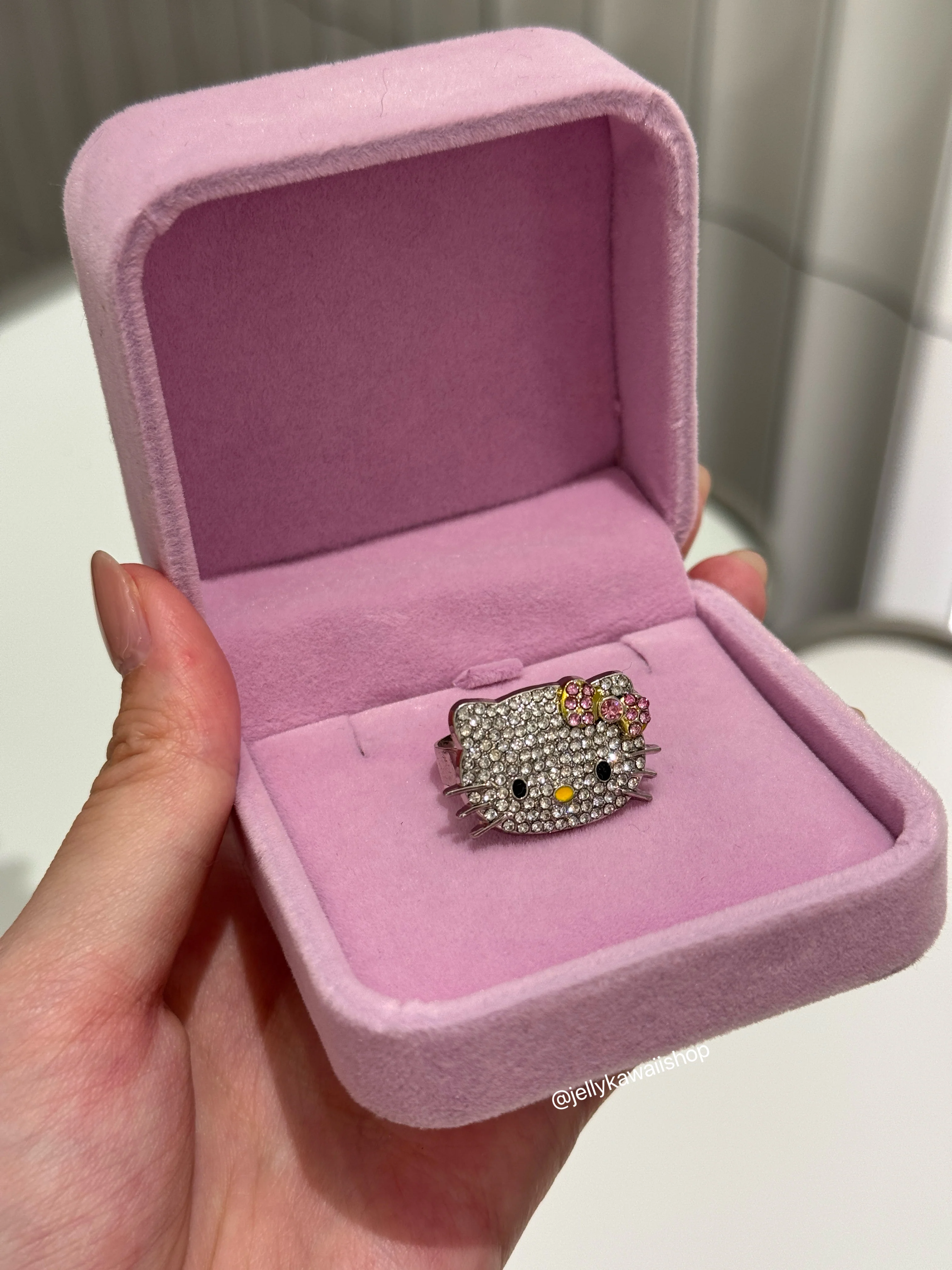 Hellokitty Cute Rhinestone Open Adjustable Ring Jewelry Giftewelry（Velvet Gift Box Packing）