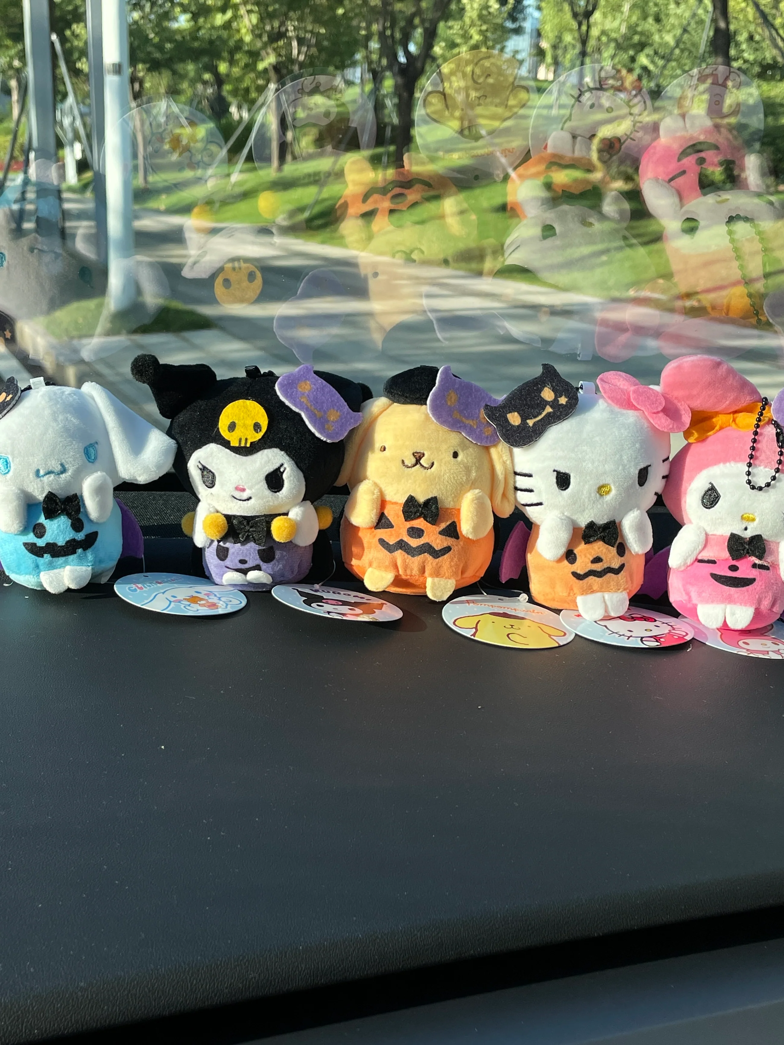 Sanrio Halloween Pumpkin Plushie Keychain