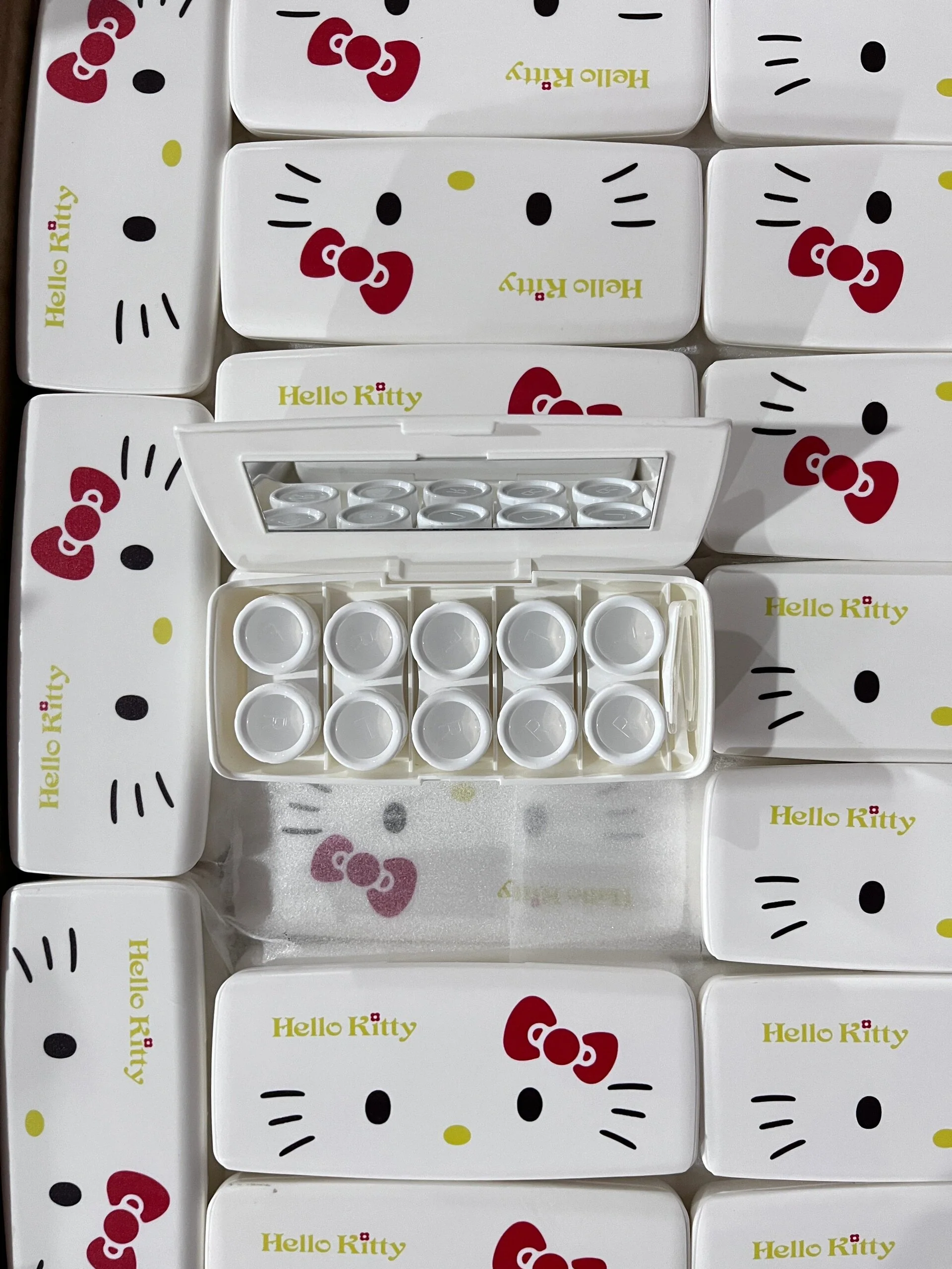 KT Contact Lens Case, Travel Solution Organizer Cases With Stick Tool Set Portable Cute Eye Contact Lens Case