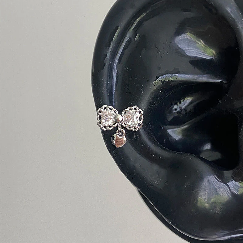 Hellokitty Earrings Rhinestone Cute Titanium earrings