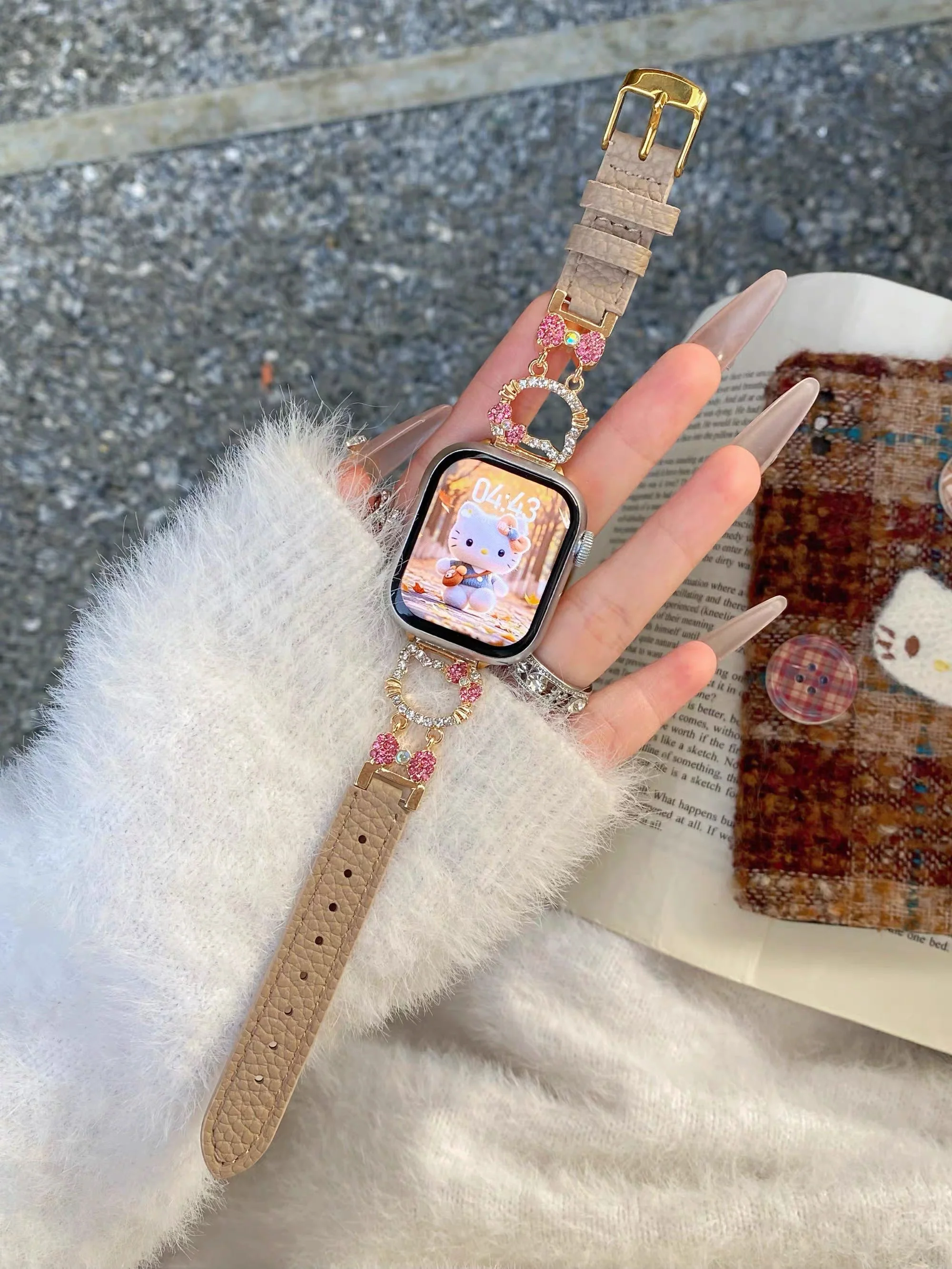 Hellokitty Apple Watch Band Bling Diamond Leather Strap Bands for iWatch Series