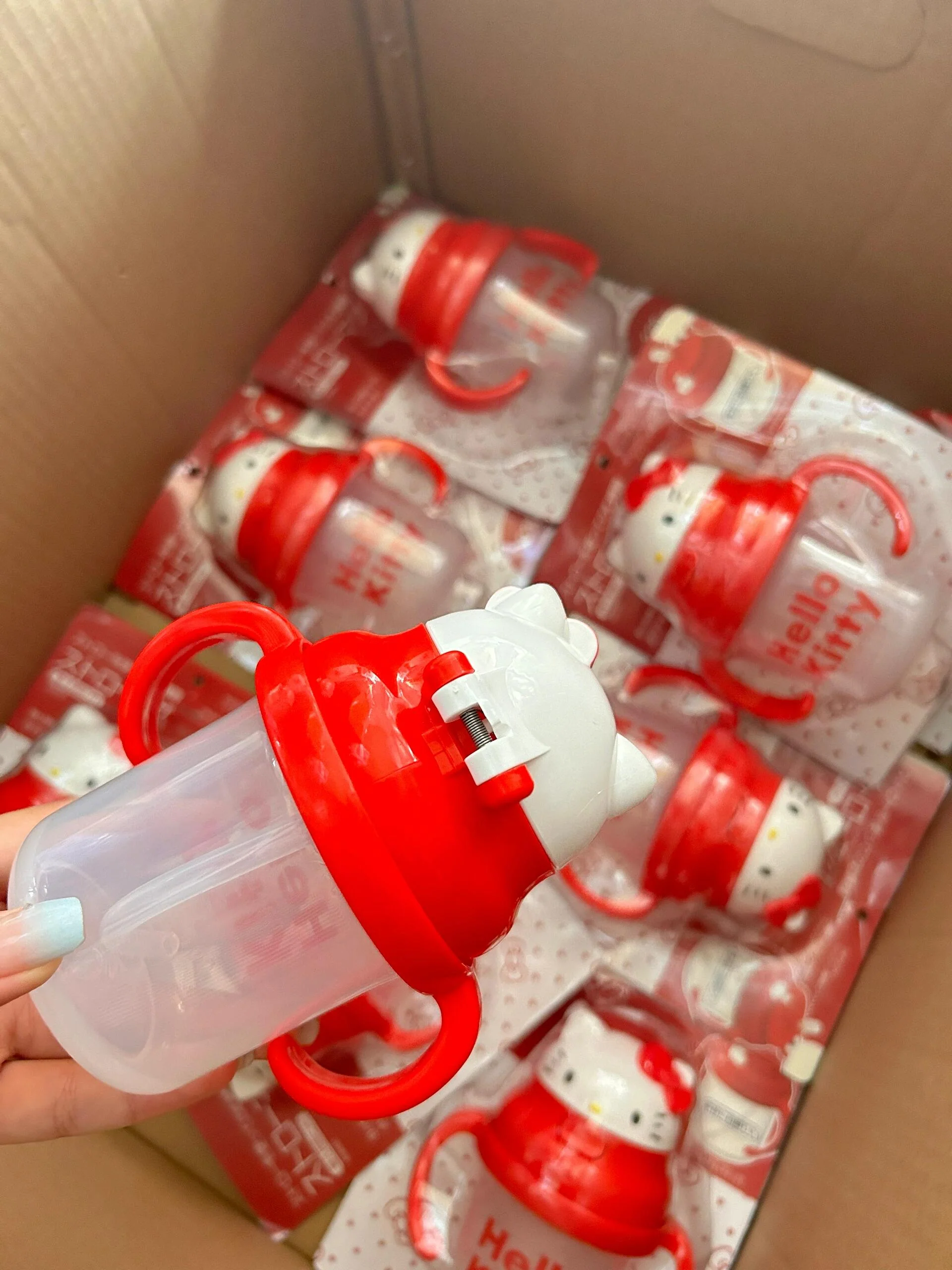 Hellokitty Drinking Cup No Spill Cute Water Bottle with Lids and Straws Leak Proof Handles