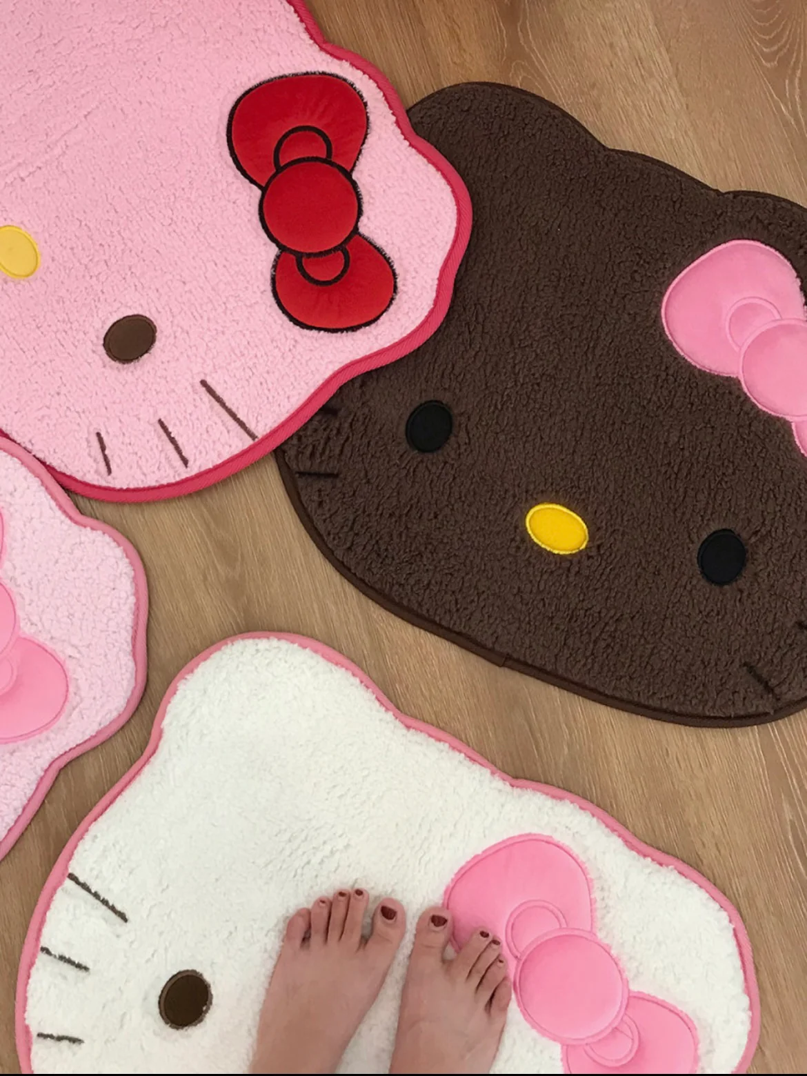 KT Shaped Bathroom Rugs,  Machine Washable Bathroom Mats, Ultra Soft & Absorbent Bath Rugs, 18.9x22.8 Inch Shower Bathtub Bedroom Living Room Gift