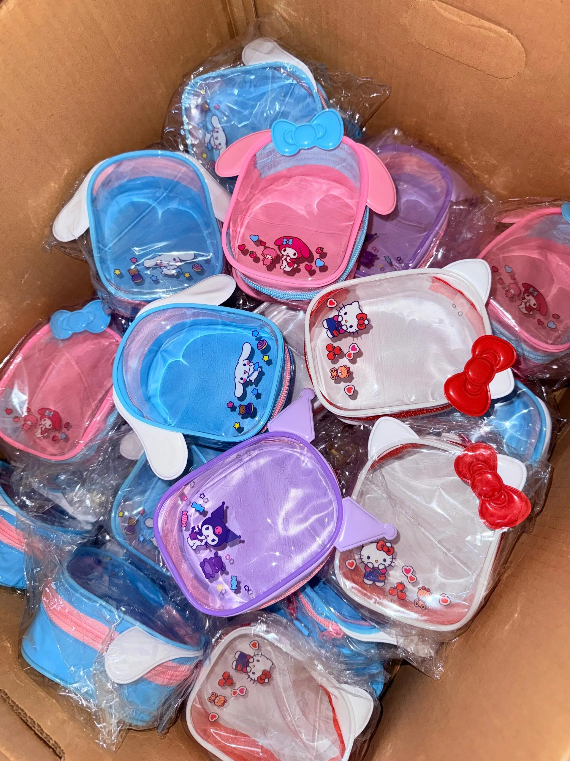 Sanrio Clear Figure Display Bag with Keychain Portable Small Doll Storage Hanging Blind Boxes Organizer Zipper Closure Dustproof Collectibles Case