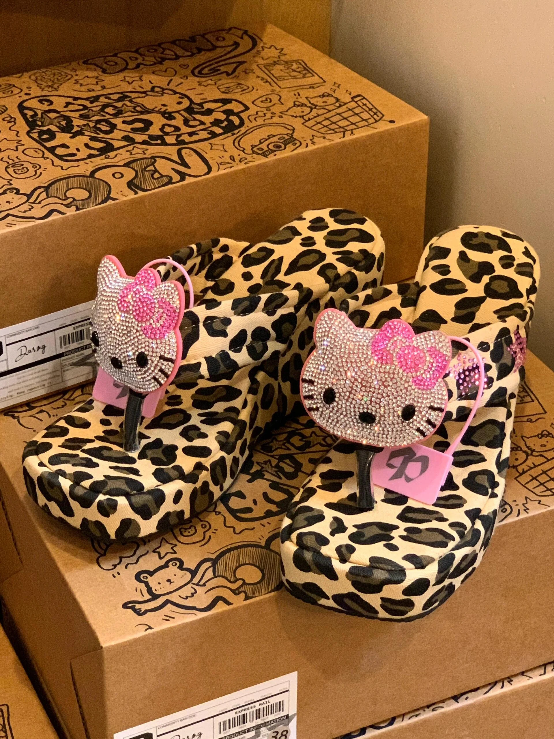 Hellokitty Handmade Rhinestone Leopard Print Women's Sandals Cute Slippers Non-Slip Flip Flops High-Heeled Slippers