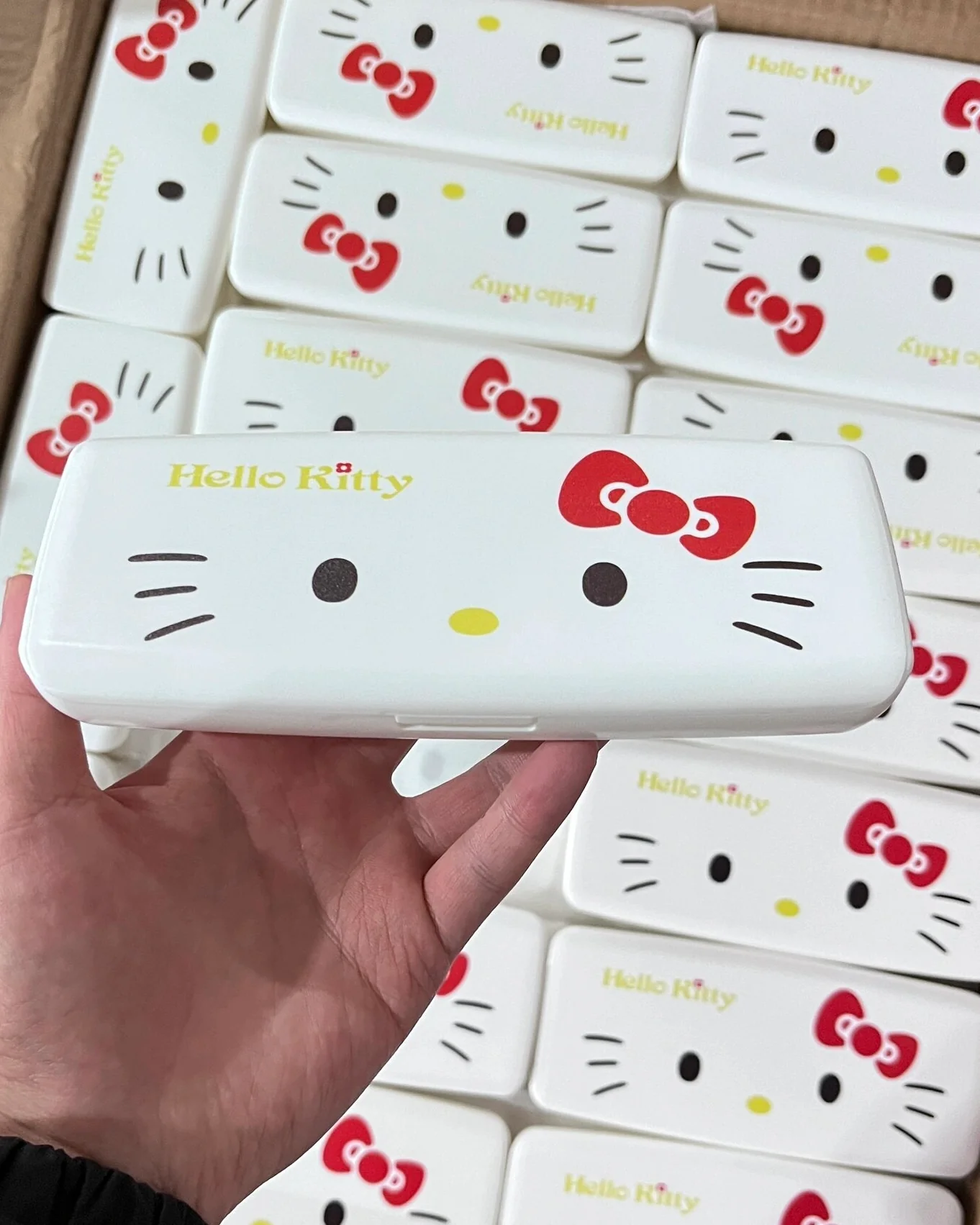 KT Contact Lens Case, Travel Solution Organizer Cases With Stick Tool Set Portable Cute Eye Contact Lens Case