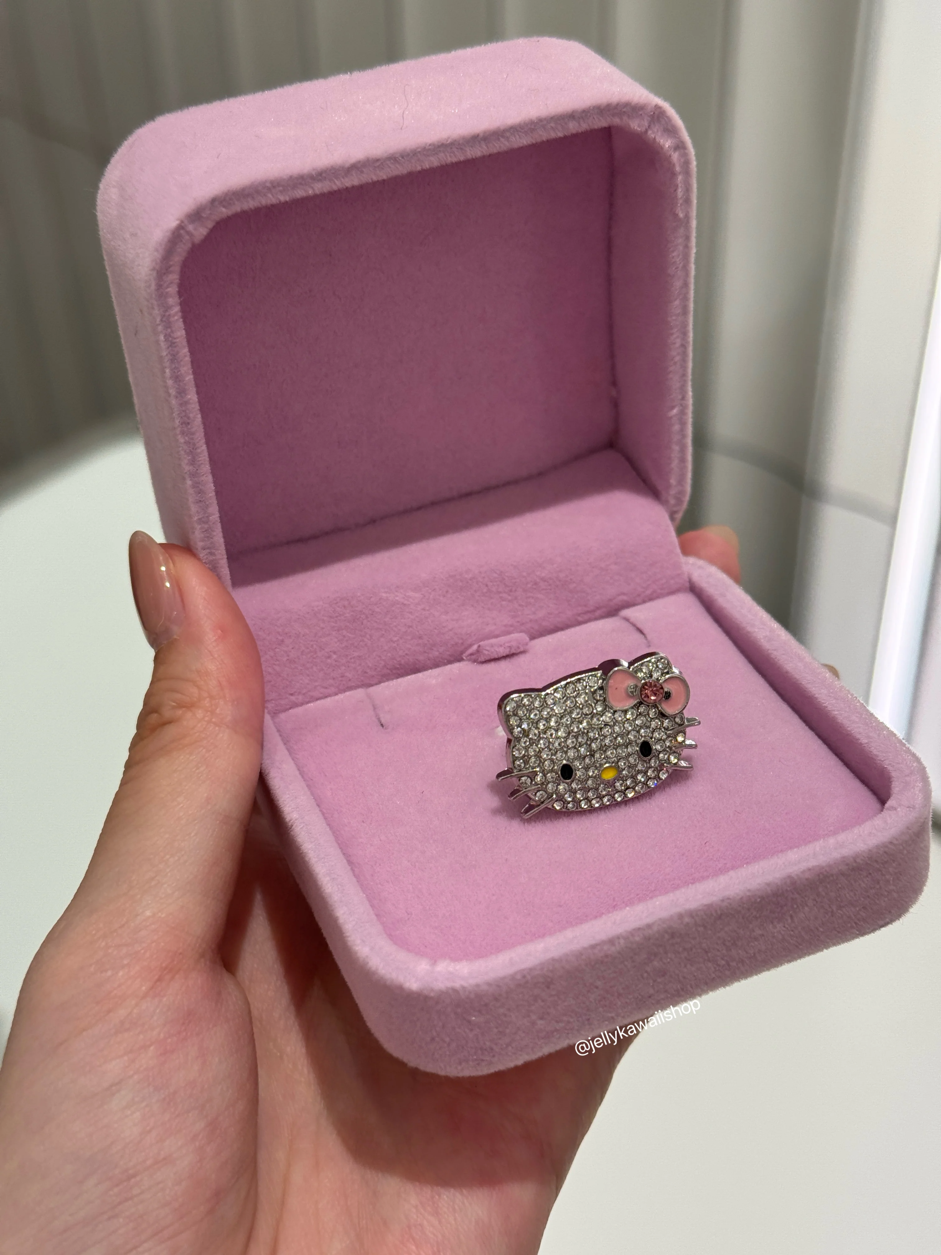 Hellokitty Cute Rhinestone Open Adjustable Ring Jewelry Giftewelry（Velvet Gift Box Packing）