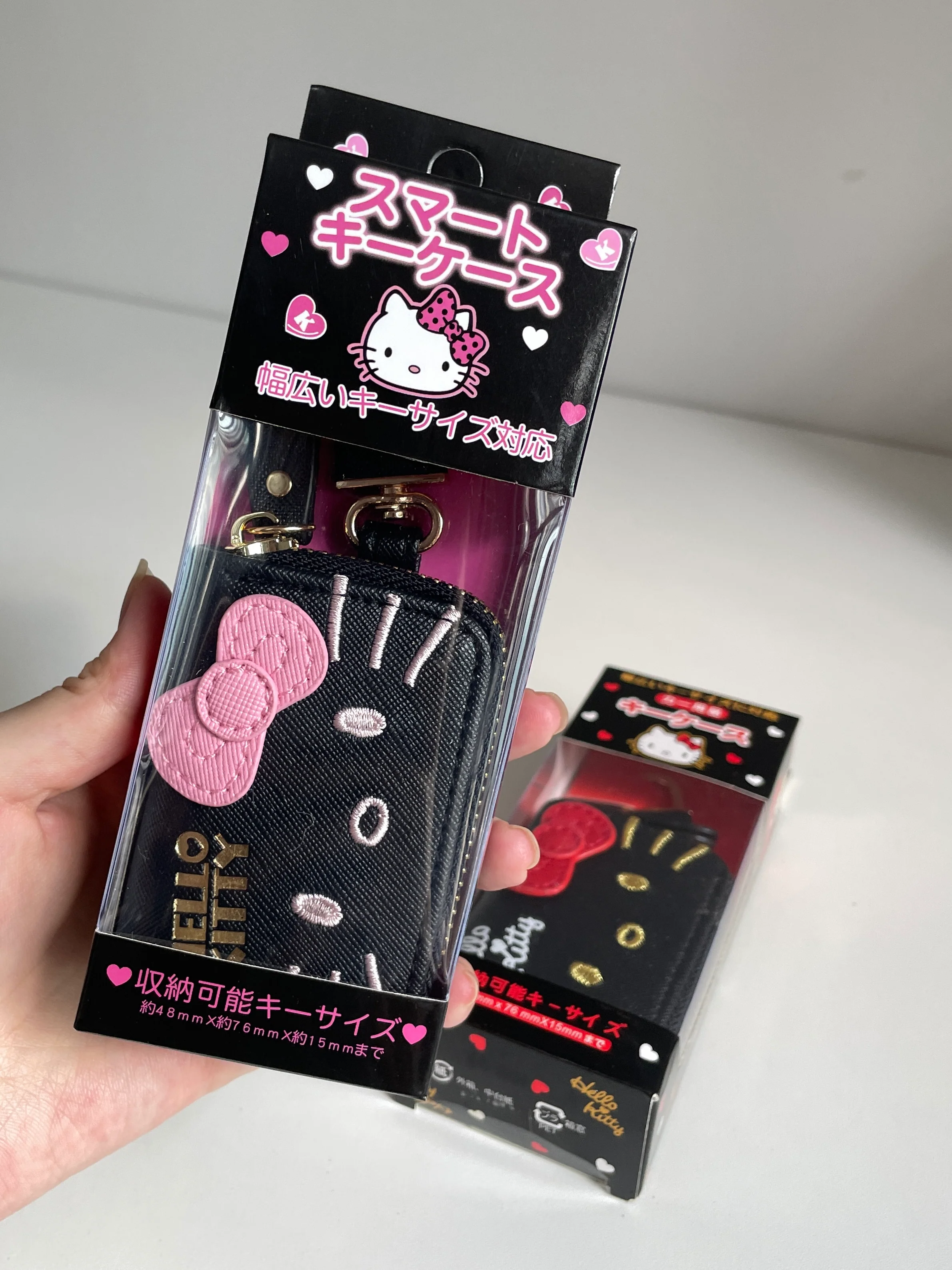 Hellokitty Cute Car Key Case for Girls and Women, Genuine Leather Embroidered Car Smart Key Chain Keychain Holder