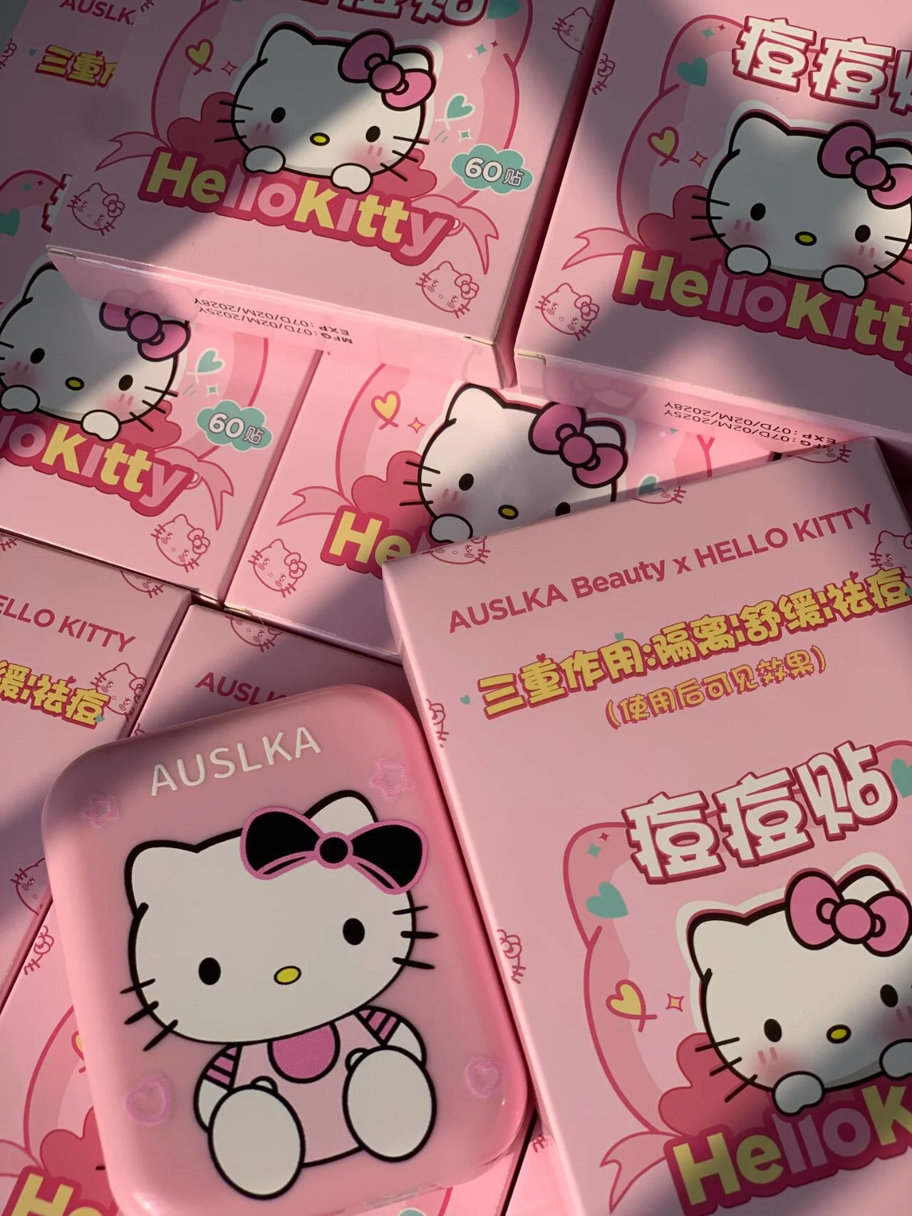 Hellokitty Pimple Patches for Face Hydrocolloid Acne Patches Facial Skin Care Products Containing Salicylic Acid,Tea Tree Oil
