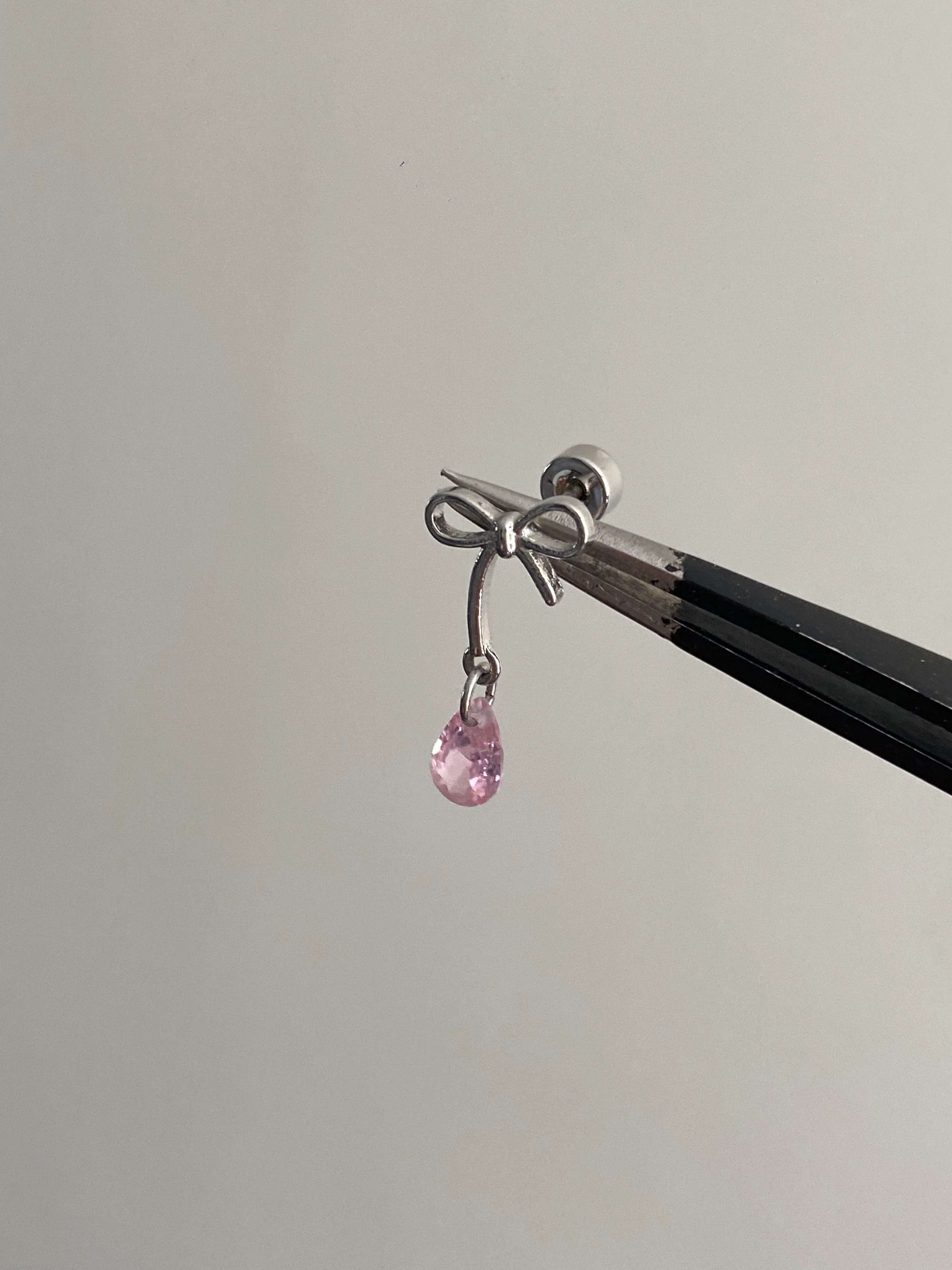 Hellokitty Earrings Rhinestone Cute Titanium earrings