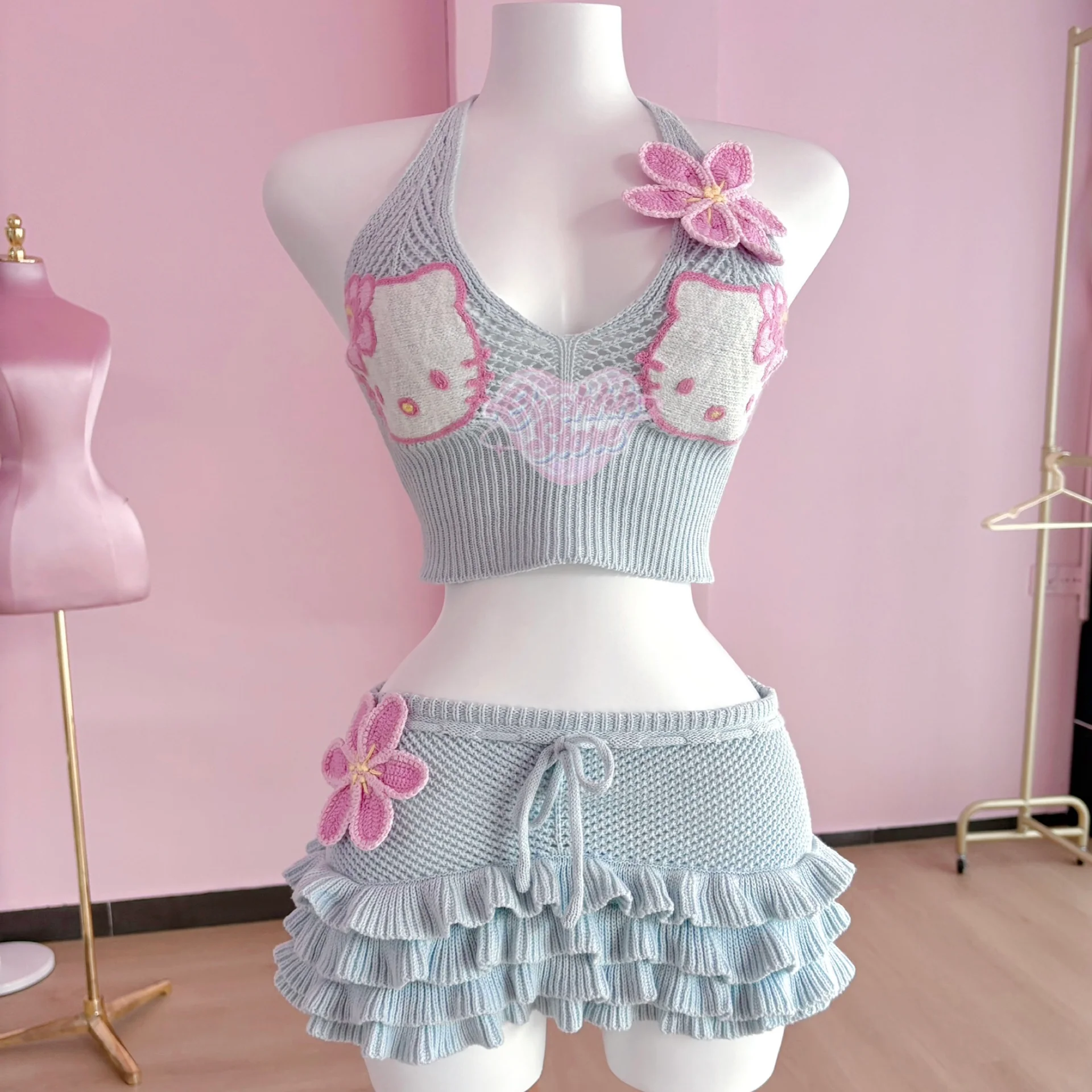 Hibiscus Kitty Crochet Set (Baby Blue)