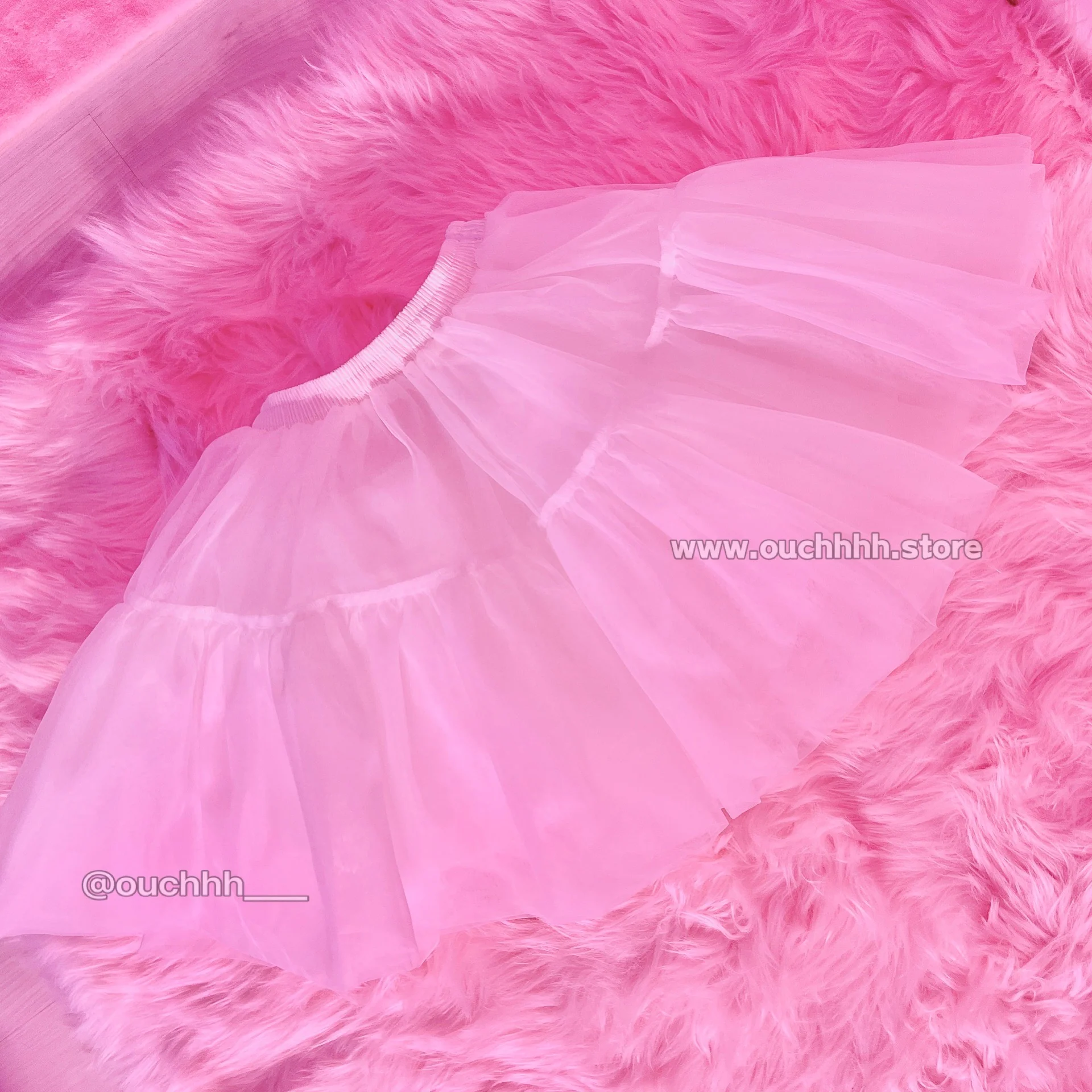 Lavish Kitty Fur Trim Velvet Flare Dress (Red)