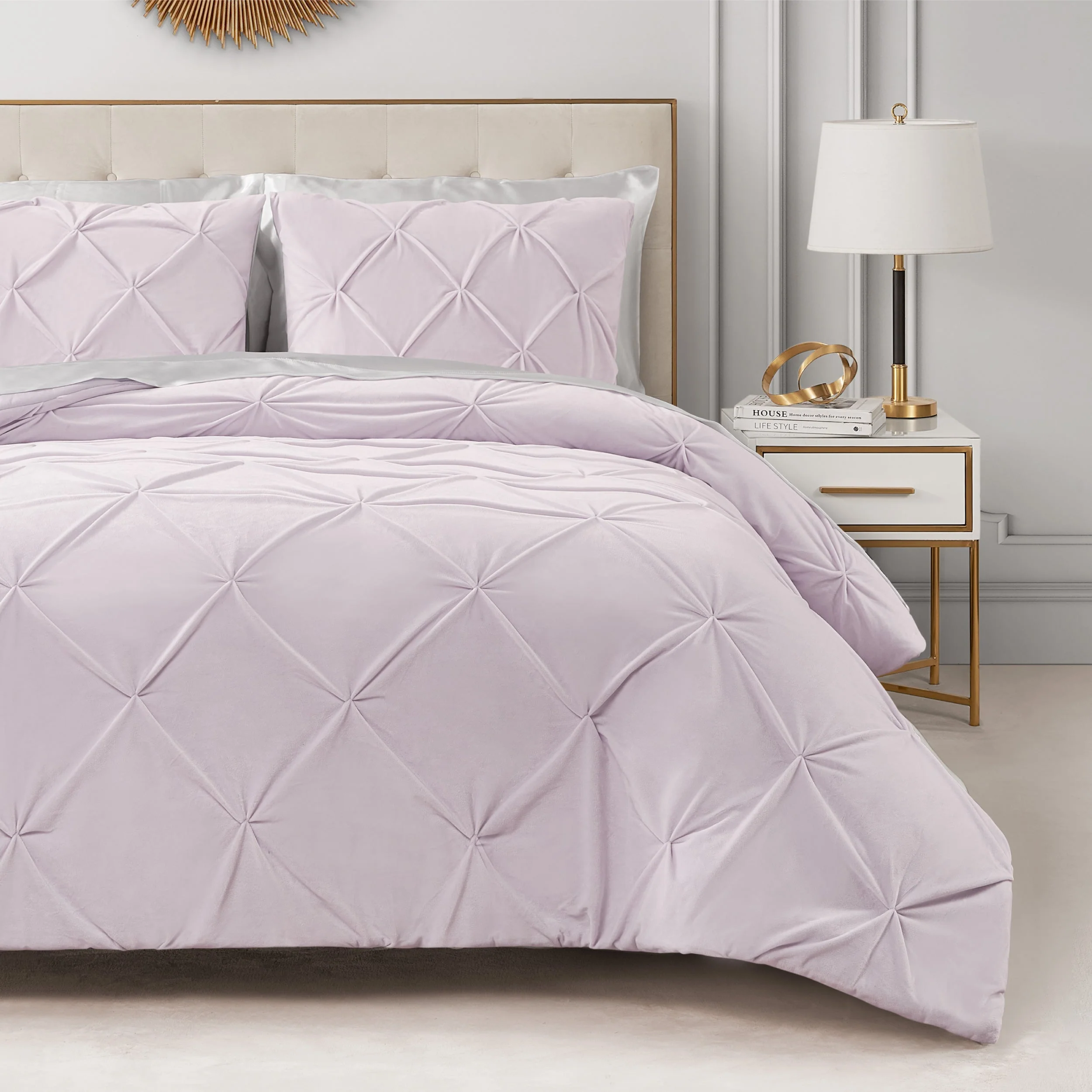 Kiss Pleat Micromink Comforter Set