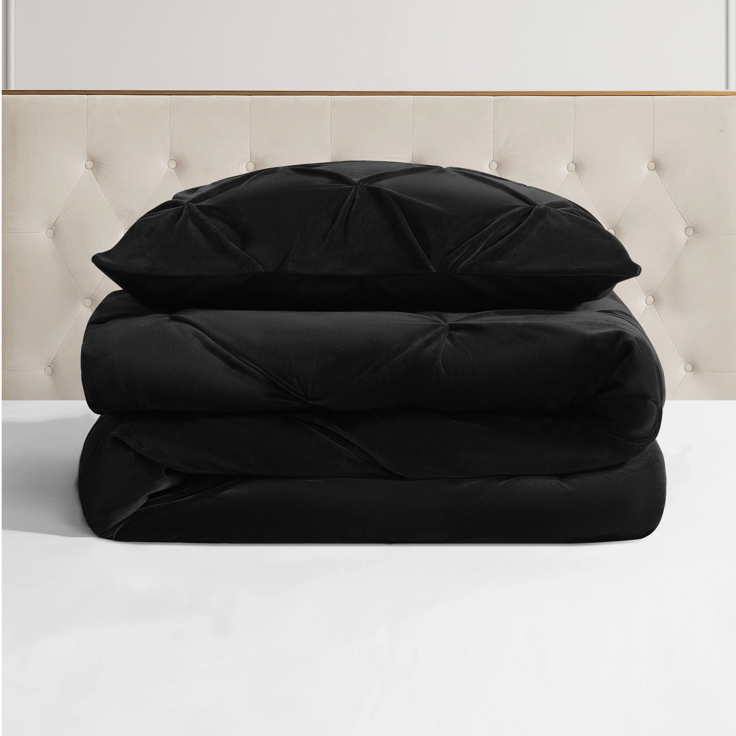 Kiss Pleat Micromink Comforter Set