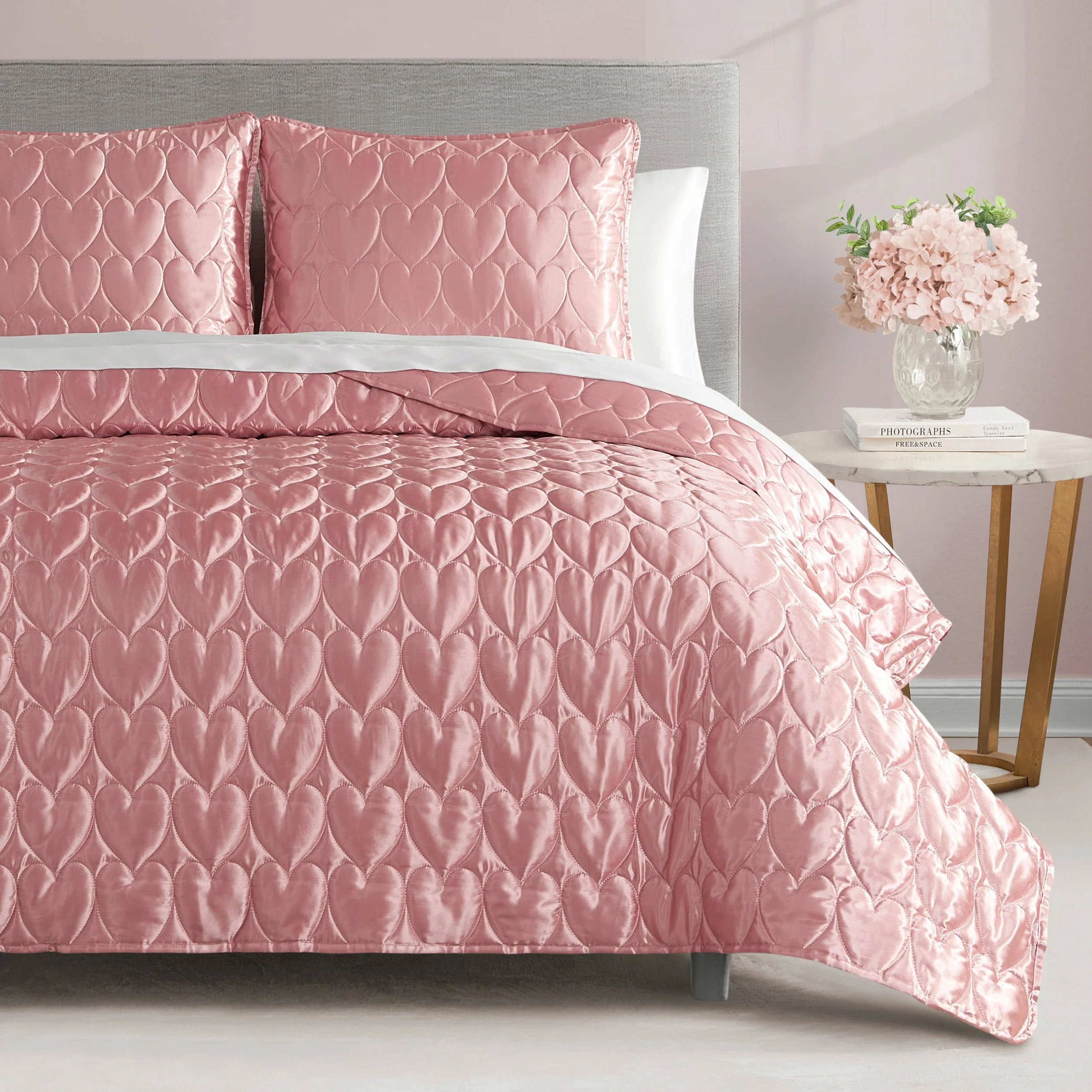 Satin Heart Stitched Quilt Set