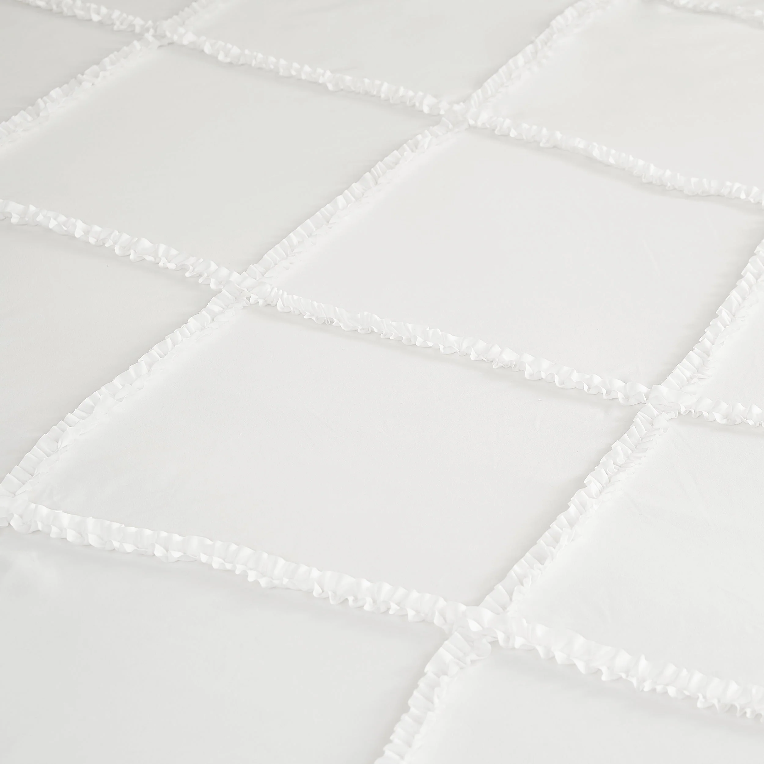 Diamond Ruffle Comforter Set