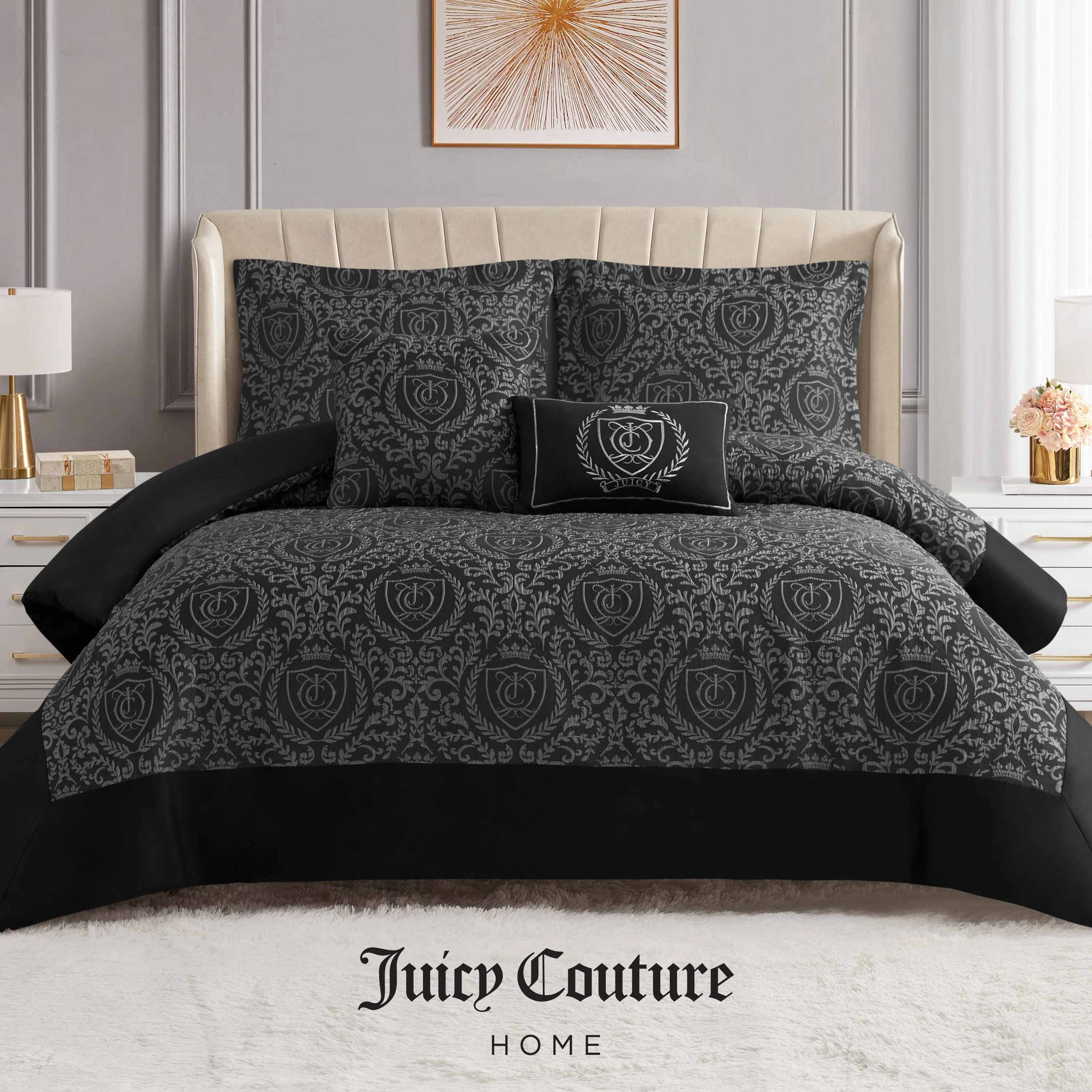 Dovona Comforter Set